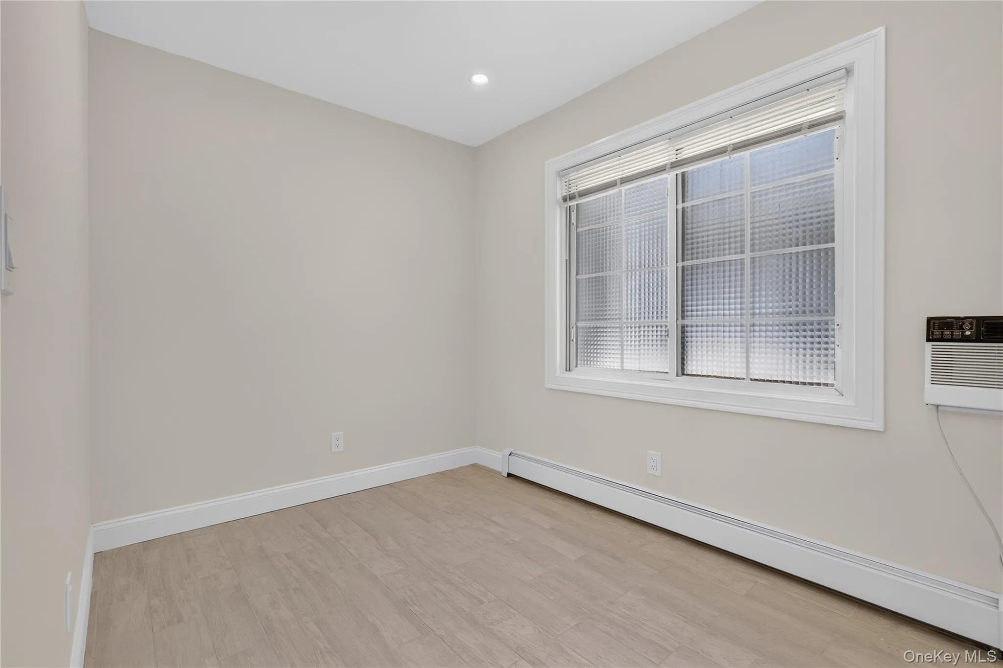 88 Buffalo Avenue, Hempstead, NY, 3 Bedrooms Bedrooms, 6 Rooms Rooms,2 BathroomsBathrooms,Residential Lease,For Rent,Buffalo,0,1038349 88 Buffalo Avenue, Hempstead, NY, 3 Bedrooms Bedrooms, 6 Rooms Rooms,2 BathroomsBathrooms,Residential Lease,For Rent,Buffalo,0,1038349