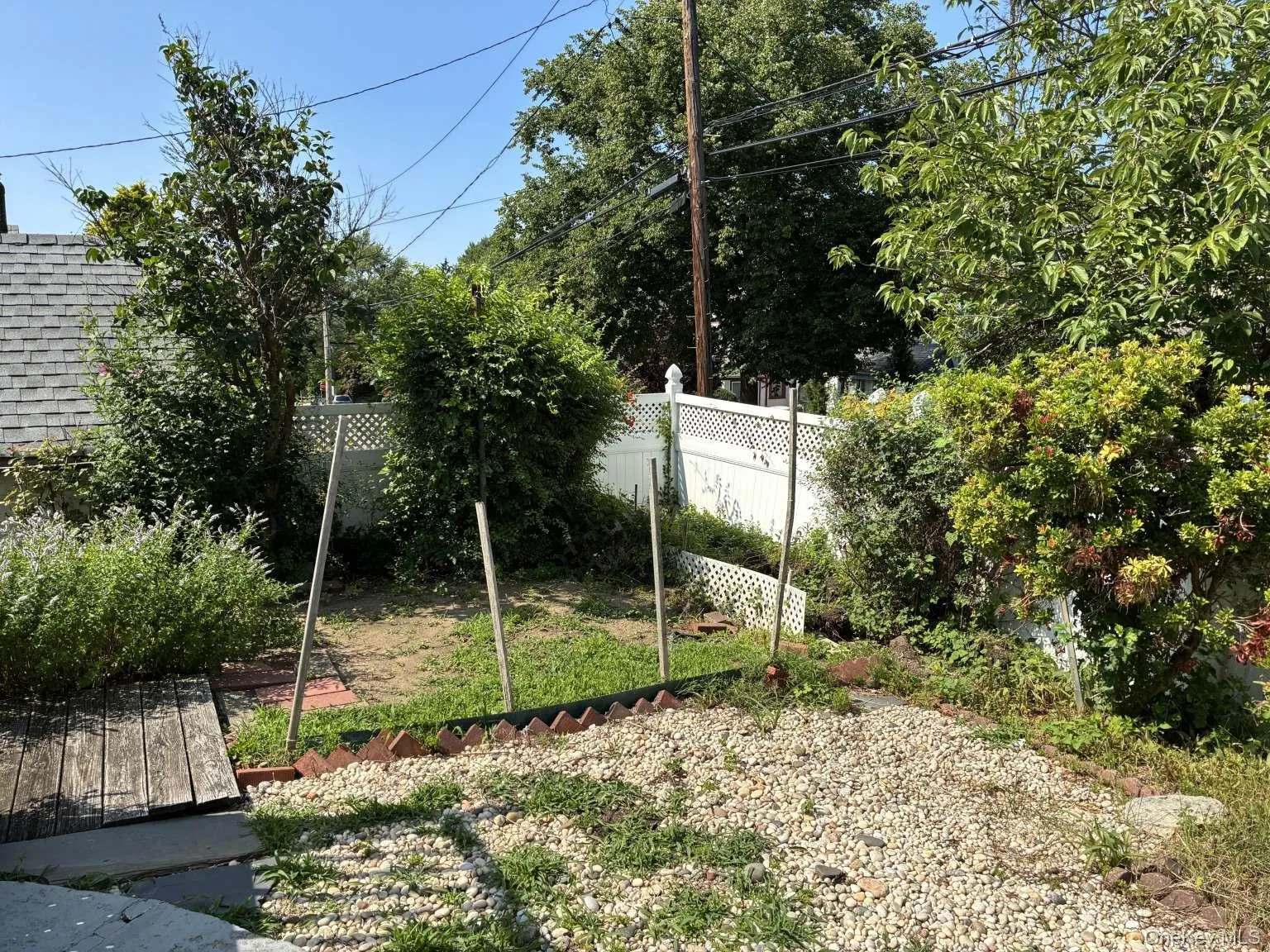 4634 Iris Lane, North Hempstead, NY, 3 Bedrooms Bedrooms, 6 Rooms Rooms,1 BathroomBathrooms,Residential,For Rent,Iris,0,1038351 4634 Iris Lane, North Hempstead, NY, 3 Bedrooms Bedrooms, 6 Rooms Rooms,1 BathroomBathrooms,Residential,For Rent,Iris,0,1038351