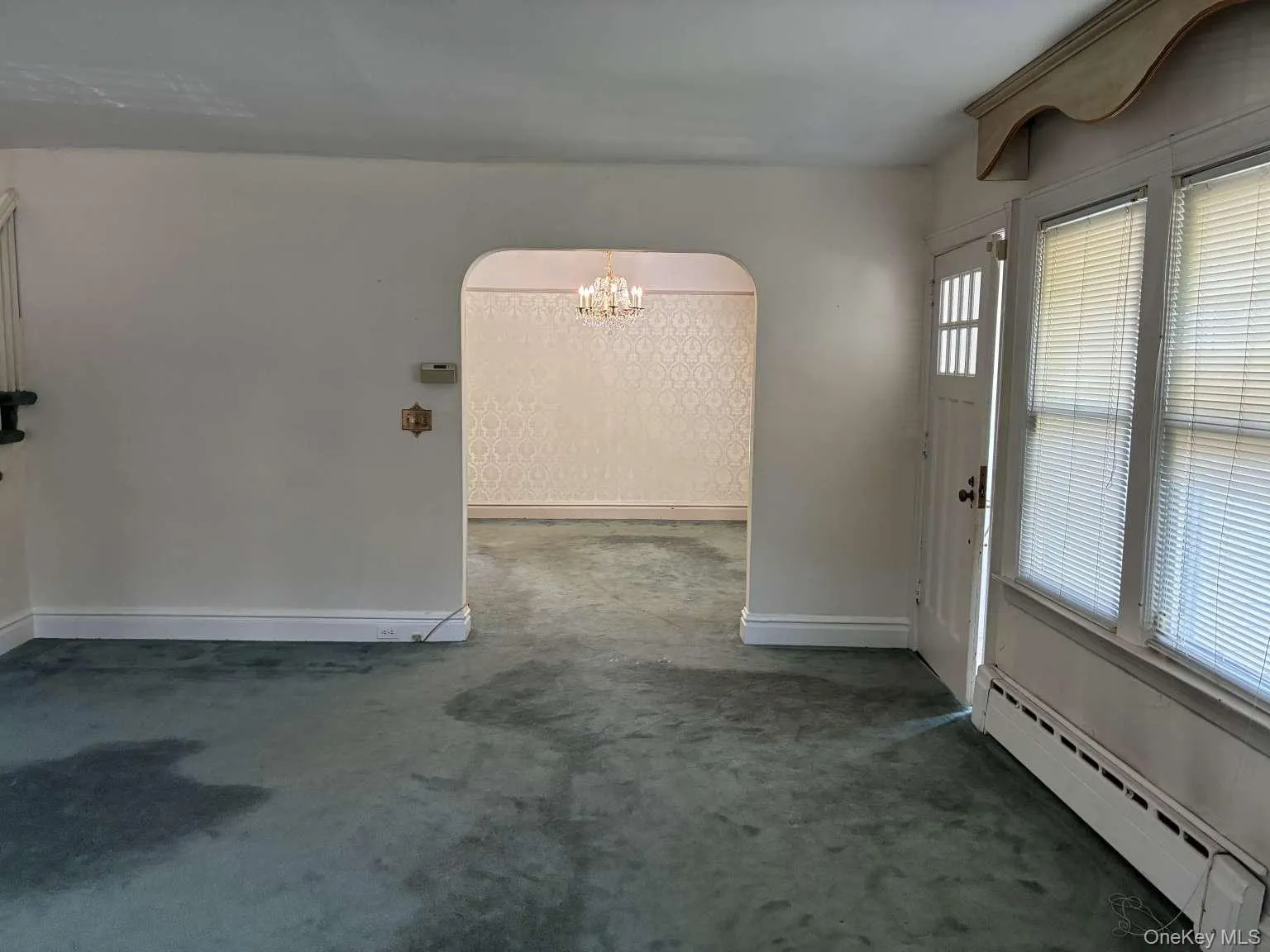 4634 Iris Lane, North Hempstead, NY, 3 Bedrooms Bedrooms, 6 Rooms Rooms,1 BathroomBathrooms,Residential,For Rent,Iris,0,1038351 4634 Iris Lane, North Hempstead, NY, 3 Bedrooms Bedrooms, 6 Rooms Rooms,1 BathroomBathrooms,Residential,For Rent,Iris,0,1038351