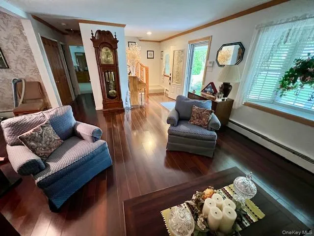 7 Cedar Avenue, Brookhaven, NY, 4 Bedrooms Bedrooms, 9 Rooms Rooms,2 BathroomsBathrooms,Residential,For Rent,Cedar,0,1038353 7 Cedar Avenue, Brookhaven, NY, 4 Bedrooms Bedrooms, 9 Rooms Rooms,2 BathroomsBathrooms,Residential,For Rent,Cedar,0,1038353