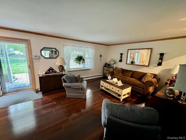 7 Cedar Avenue, Brookhaven, NY, 4 Bedrooms Bedrooms, 9 Rooms Rooms,2 BathroomsBathrooms,Residential,For Rent,Cedar,0,1038353 7 Cedar Avenue, Brookhaven, NY, 4 Bedrooms Bedrooms, 9 Rooms Rooms,2 BathroomsBathrooms,Residential,For Rent,Cedar,0,1038353