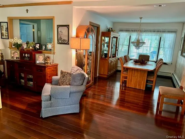 7 Cedar Avenue, Brookhaven, NY, 4 Bedrooms Bedrooms, 9 Rooms Rooms,2 BathroomsBathrooms,Residential,For Rent,Cedar,0,1038353 7 Cedar Avenue, Brookhaven, NY, 4 Bedrooms Bedrooms, 9 Rooms Rooms,2 BathroomsBathrooms,Residential,For Rent,Cedar,0,1038353