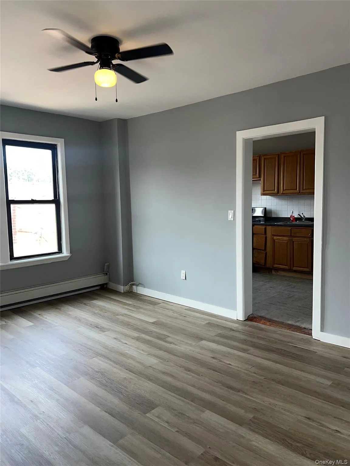 299 E. Third Street, Mount Vernon, NY, 3 Bedrooms Bedrooms, 5 Rooms Rooms,1 BathroomBathrooms,Residential Lease,For Rent,E. Third,0,1038355 299 E. Third Street, Mount Vernon, NY, 3 Bedrooms Bedrooms, 5 Rooms Rooms,1 BathroomBathrooms,Residential Lease,For Rent,E. Third,0,1038355