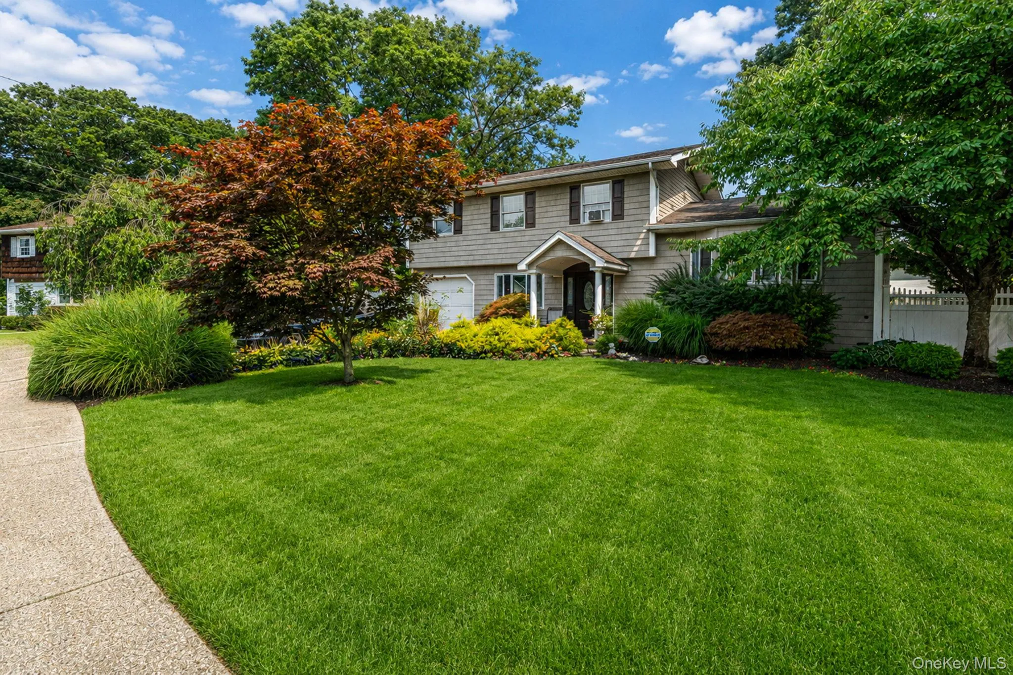 41 Chelsea Place, Babylon, NY, 5 Bedrooms Bedrooms, 14 Rooms Rooms,3 BathroomsBathrooms,Residential,For Rent,Chelsea,0,1038360 41 Chelsea Place, Babylon, NY, 5 Bedrooms Bedrooms, 14 Rooms Rooms,3 BathroomsBathrooms,Residential,For Rent,Chelsea,0,1038360