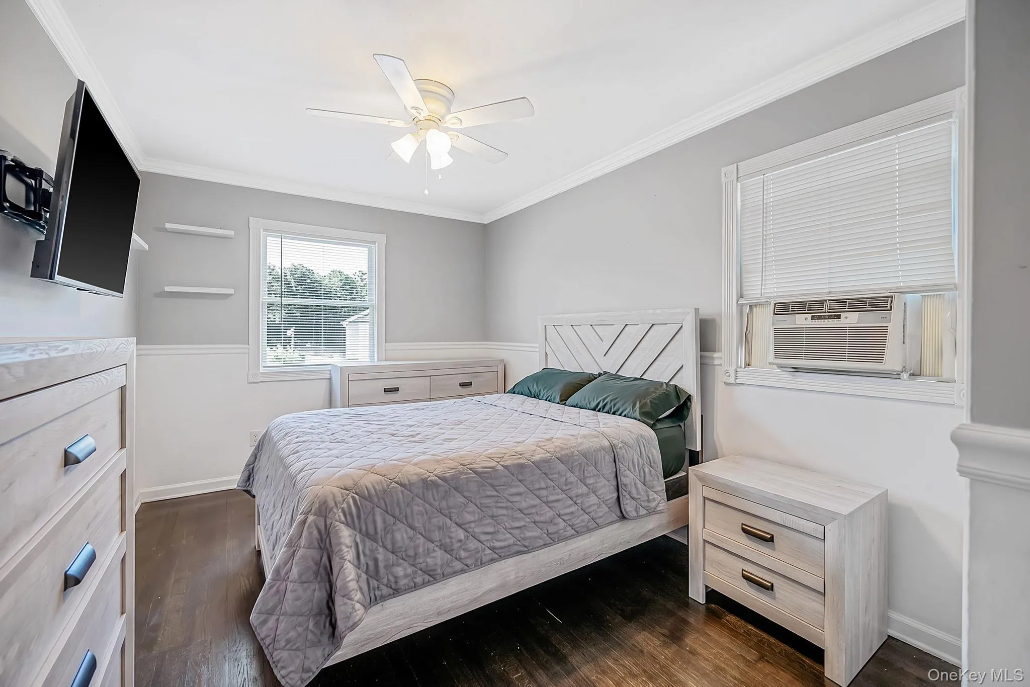 41 Chelsea Place, Babylon, NY, 5 Bedrooms Bedrooms, 14 Rooms Rooms,3 BathroomsBathrooms,Residential,For Rent,Chelsea,0,1038360 41 Chelsea Place, Babylon, NY, 5 Bedrooms Bedrooms, 14 Rooms Rooms,3 BathroomsBathrooms,Residential,For Rent,Chelsea,0,1038360