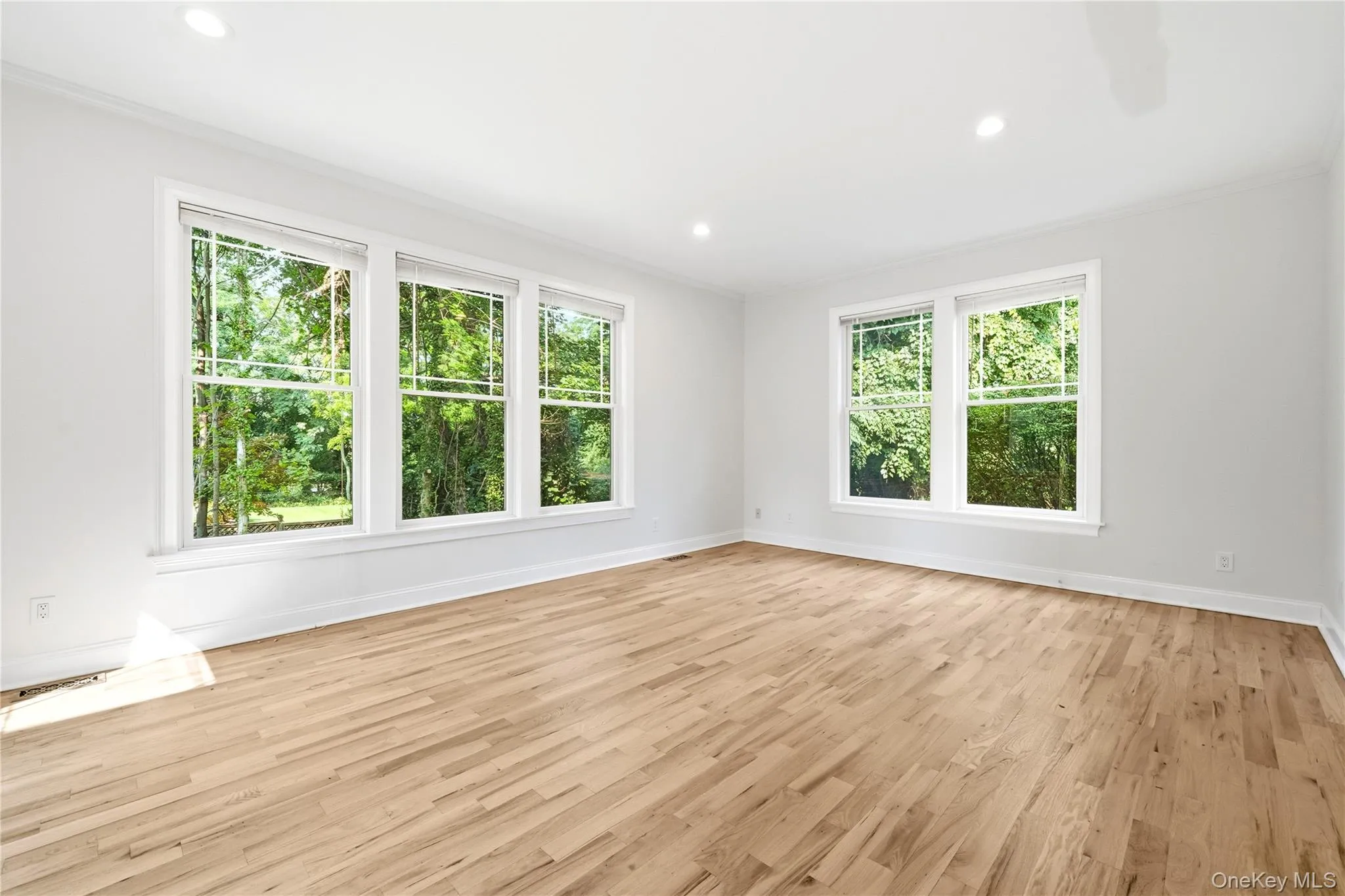 126 Old Field Road, Brookhaven, NY, 6 Bedrooms Bedrooms, 10 Rooms Rooms,6 BathroomsBathrooms,Residential,For Rent,Old Field,0,1038361 126 Old Field Road, Brookhaven, NY, 6 Bedrooms Bedrooms, 10 Rooms Rooms,6 BathroomsBathrooms,Residential,For Rent,Old Field,0,1038361