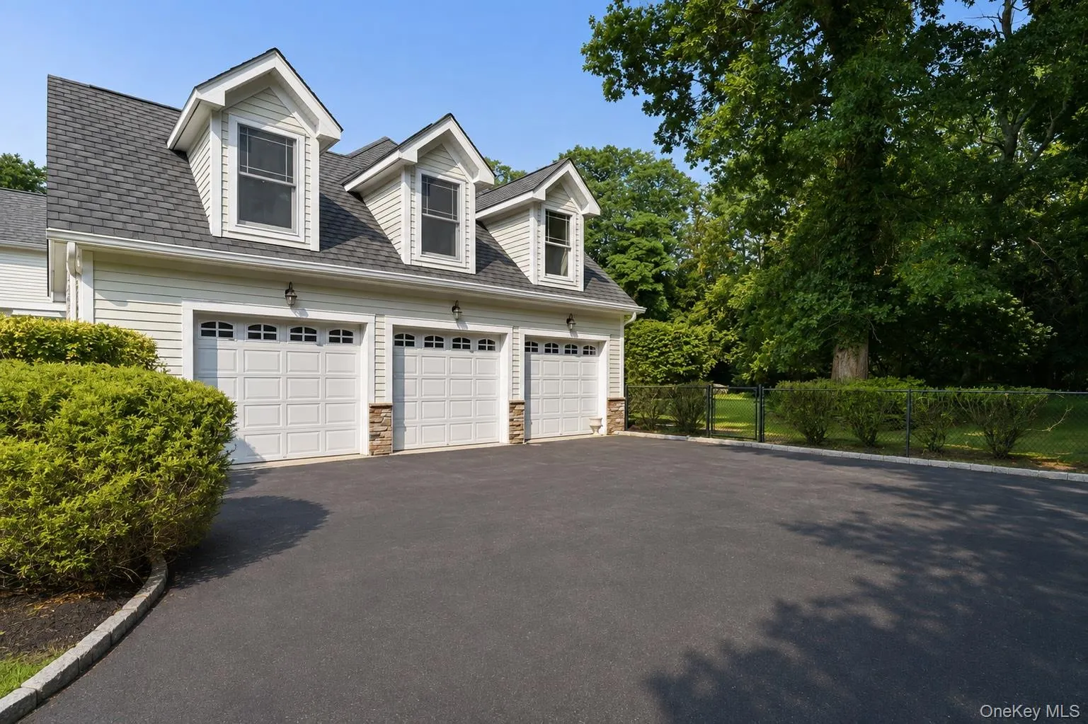 126 Old Field Road, Brookhaven, NY, 6 Bedrooms Bedrooms, 10 Rooms Rooms,6 BathroomsBathrooms,Residential,For Rent,Old Field,0,1038361 126 Old Field Road, Brookhaven, NY, 6 Bedrooms Bedrooms, 10 Rooms Rooms,6 BathroomsBathrooms,Residential,For Rent,Old Field,0,1038361