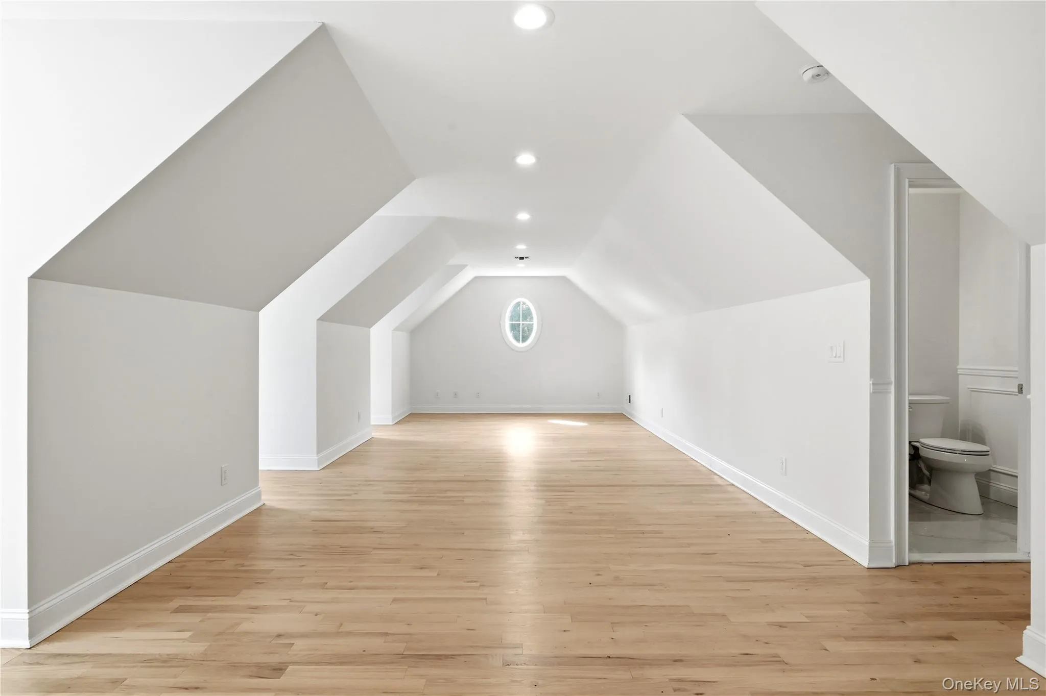 126 Old Field Road, Brookhaven, NY, 6 Bedrooms Bedrooms, 10 Rooms Rooms,6 BathroomsBathrooms,Residential,For Rent,Old Field,0,1038361 126 Old Field Road, Brookhaven, NY, 6 Bedrooms Bedrooms, 10 Rooms Rooms,6 BathroomsBathrooms,Residential,For Rent,Old Field,0,1038361