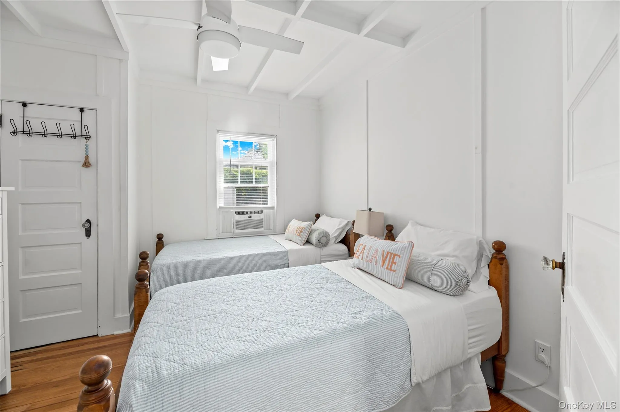 22 Crescent Avenue, Islip, NY, 4 Bedrooms Bedrooms, 7 Rooms Rooms,2 BathroomsBathrooms,Residential,For Rent,Crescent,0,1038362 22 Crescent Avenue, Islip, NY, 4 Bedrooms Bedrooms, 7 Rooms Rooms,2 BathroomsBathrooms,Residential,For Rent,Crescent,0,1038362