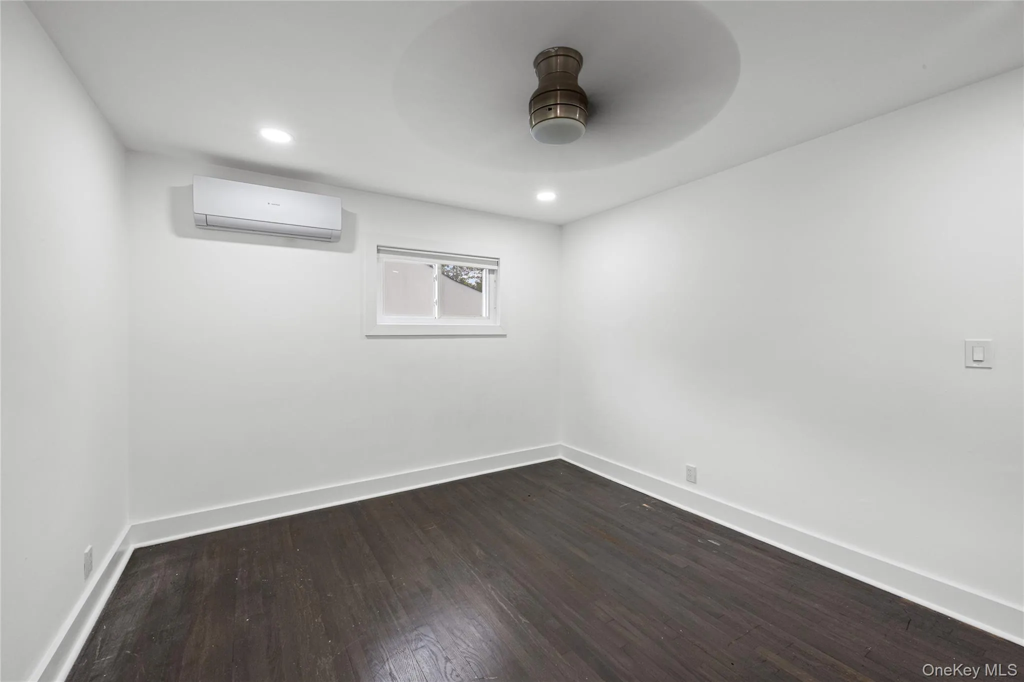 84 Rosedale Road, Hempstead, NY, 3 Bedrooms Bedrooms, 8 Rooms Rooms,2 BathroomsBathrooms,Residential,For Rent,Rosedale,0,1038363 84 Rosedale Road, Hempstead, NY, 3 Bedrooms Bedrooms, 8 Rooms Rooms,2 BathroomsBathrooms,Residential,For Rent,Rosedale,0,1038363