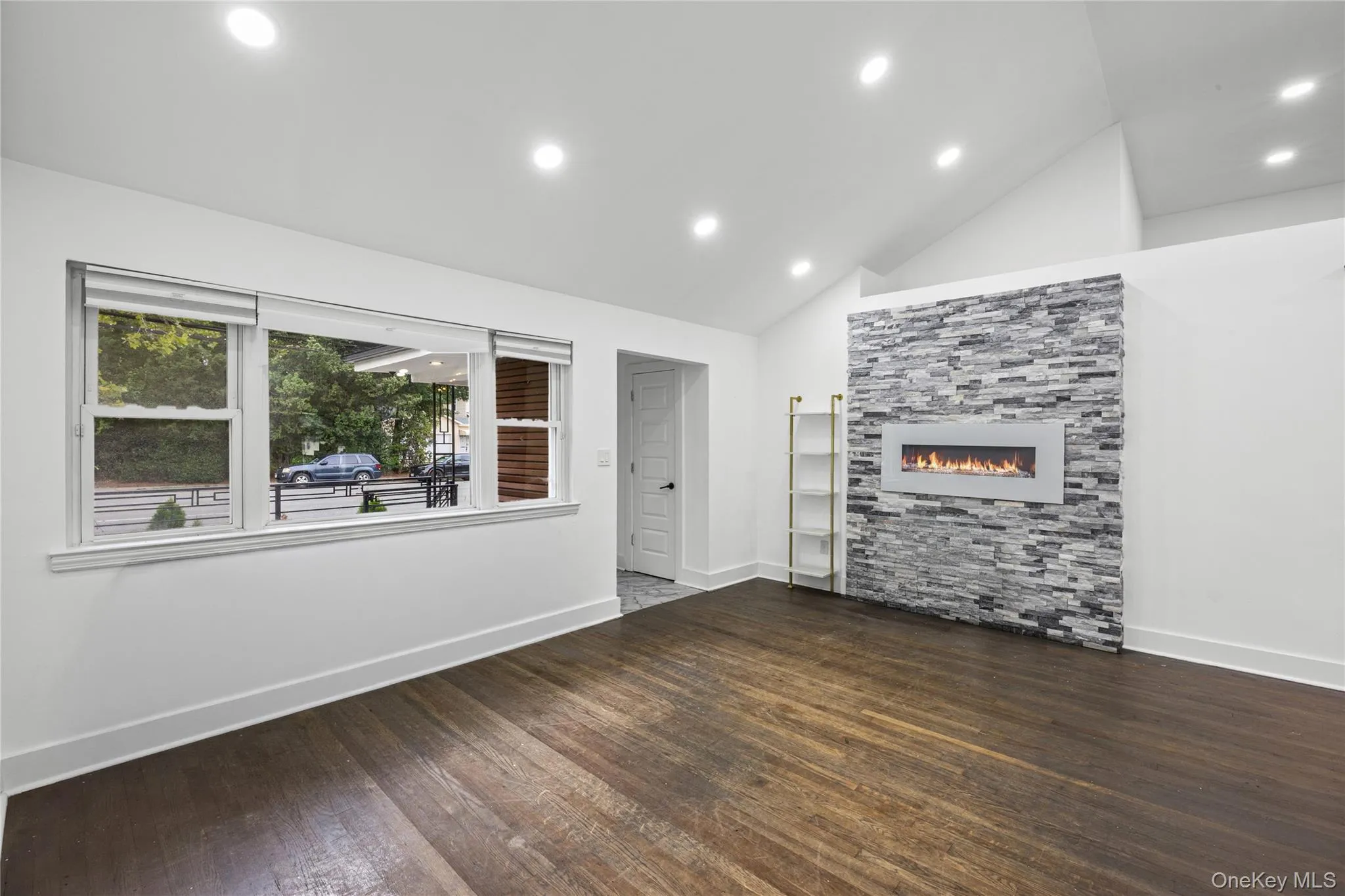 84 Rosedale Road, Hempstead, NY, 3 Bedrooms Bedrooms, 8 Rooms Rooms,2 BathroomsBathrooms,Residential,For Rent,Rosedale,0,1038363 84 Rosedale Road, Hempstead, NY, 3 Bedrooms Bedrooms, 8 Rooms Rooms,2 BathroomsBathrooms,Residential,For Rent,Rosedale,0,1038363