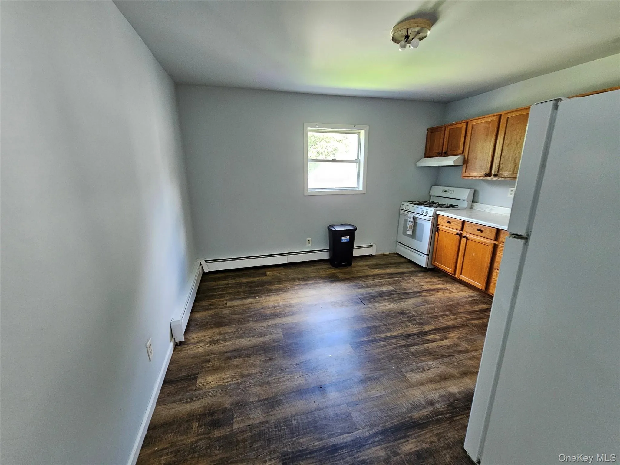 624-634 Oakland Valley Road, Deerpark, NY, 2 Bedroom Bedrooms, 4 Room Rooms,1 BathroomBathrooms,Residential Lease,For Rent,Oakland Valley,0,1038365 624-634 Oakland Valley Road, Deerpark, NY, 2 Bedroom Bedrooms, 4 Room Rooms,1 BathroomBathrooms,Residential Lease,For Rent,Oakland Valley,0,1038365