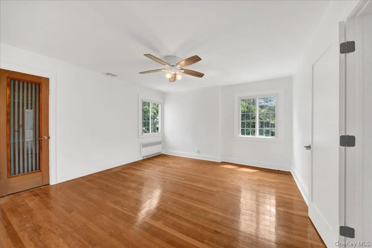 7 Denman Place, Mount Vernon, NY, 5 Bedrooms Bedrooms, 11 Rooms Rooms,4 BathroomsBathrooms,Residential,For Rent,Denman,0,1038366 7 Denman Place, Mount Vernon, NY, 5 Bedrooms Bedrooms, 11 Rooms Rooms,4 BathroomsBathrooms,Residential,For Rent,Denman,0,1038366