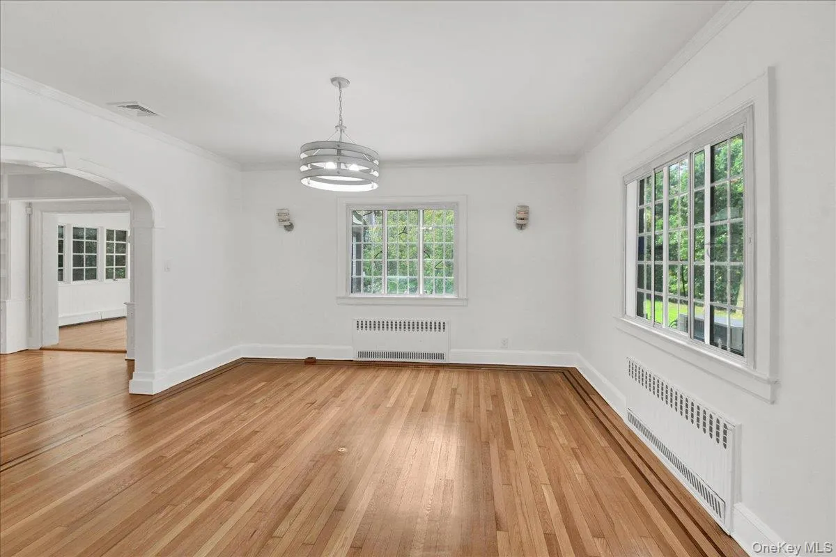 7 Denman Place, Mount Vernon, NY, 5 Bedrooms Bedrooms, 11 Rooms Rooms,4 BathroomsBathrooms,Residential,For Rent,Denman,0,1038366 7 Denman Place, Mount Vernon, NY, 5 Bedrooms Bedrooms, 11 Rooms Rooms,4 BathroomsBathrooms,Residential,For Rent,Denman,0,1038366