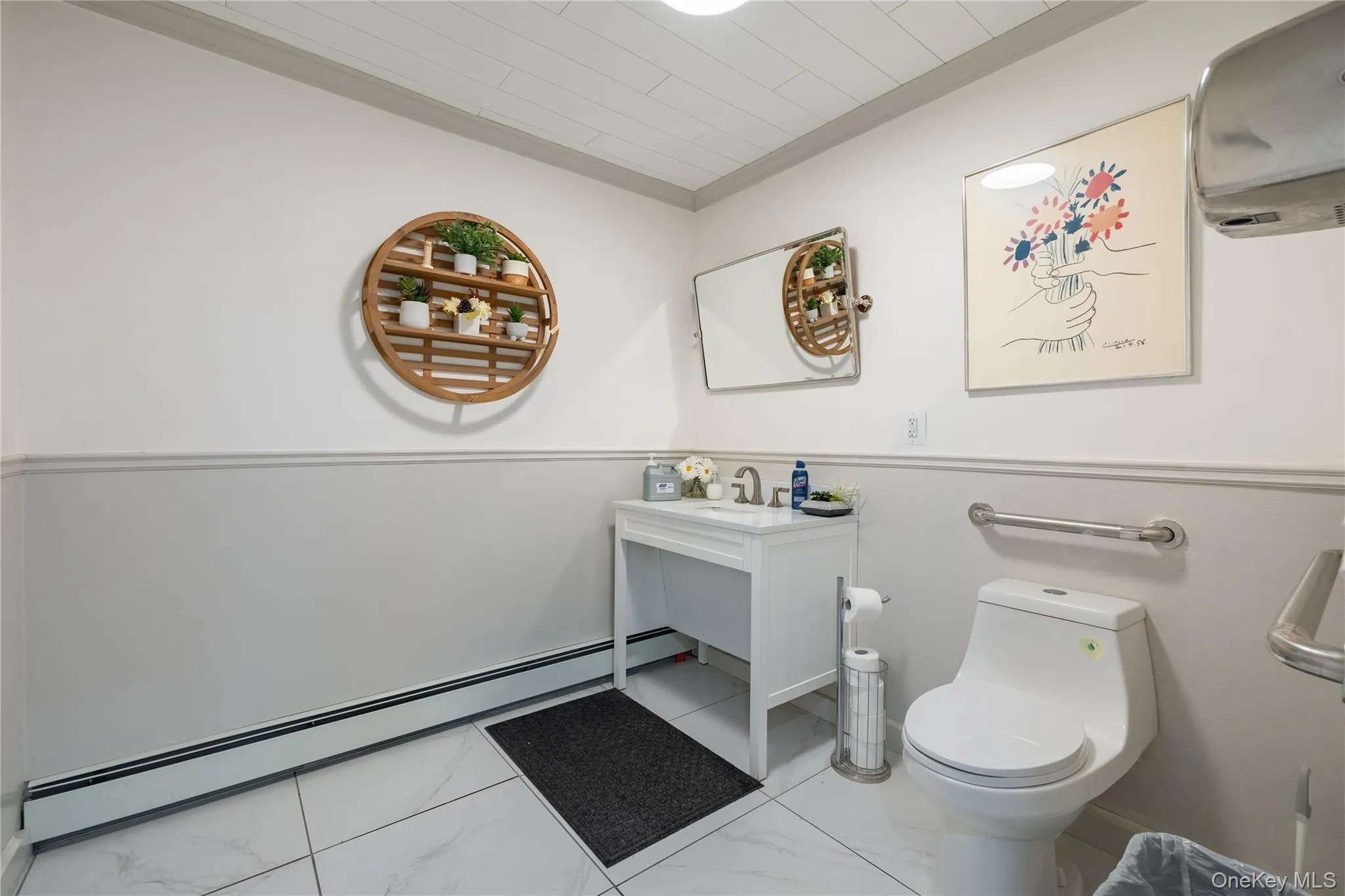 Client Restroom Client Restroom