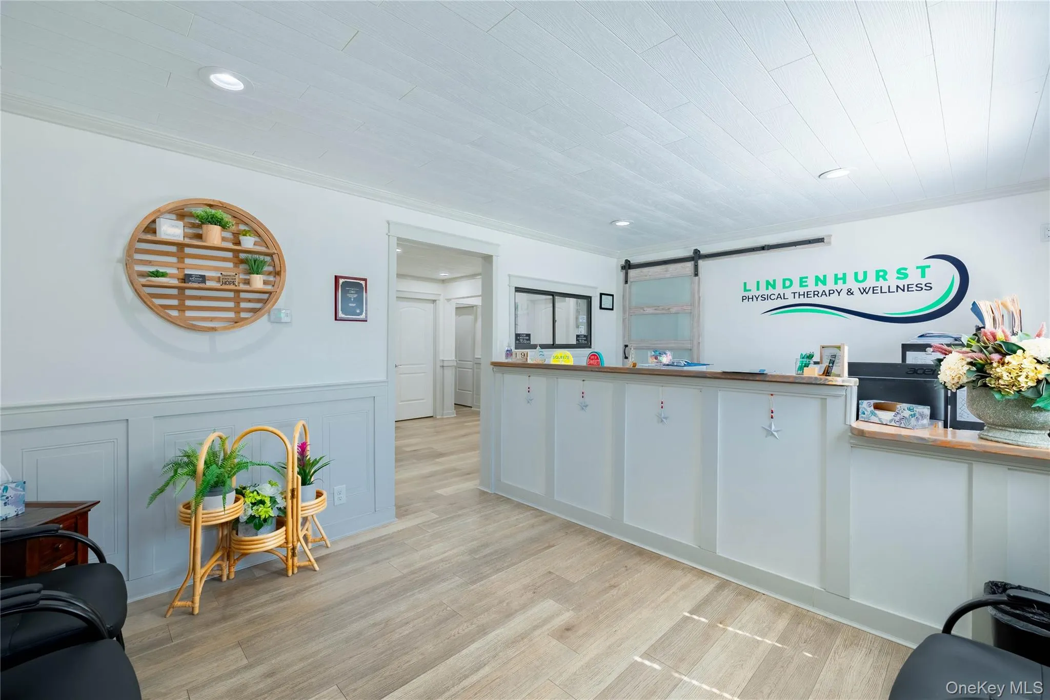Shared Reception Area Shared Reception Area