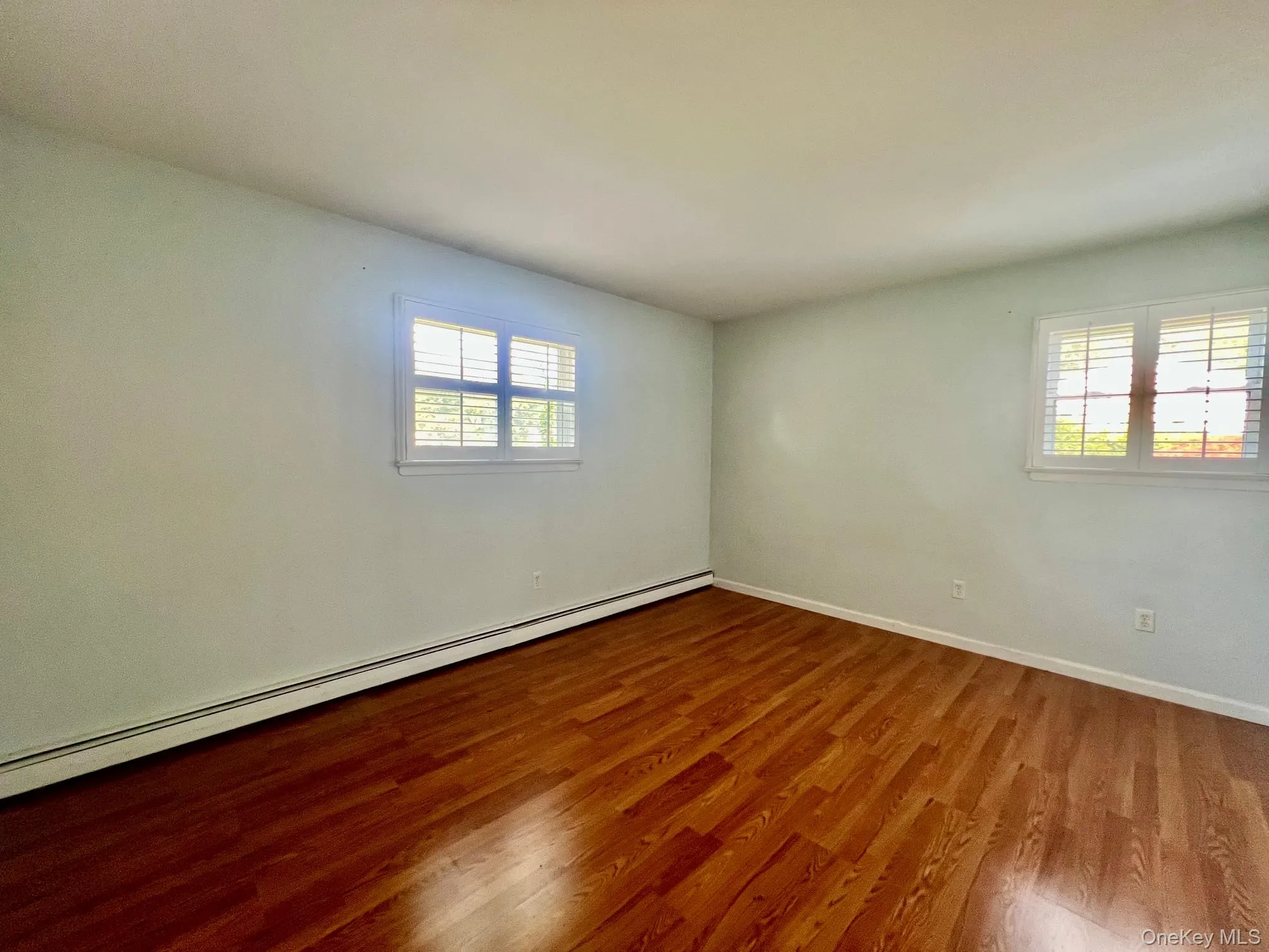 69 Bellwood Avenue, Brookhaven, NY, 3 Bedrooms Bedrooms, 5 Rooms Rooms,1 BathroomBathrooms,Residential Lease,For Rent,Bellwood,0,1038372 69 Bellwood Avenue, Brookhaven, NY, 3 Bedrooms Bedrooms, 5 Rooms Rooms,1 BathroomBathrooms,Residential Lease,For Rent,Bellwood,0,1038372