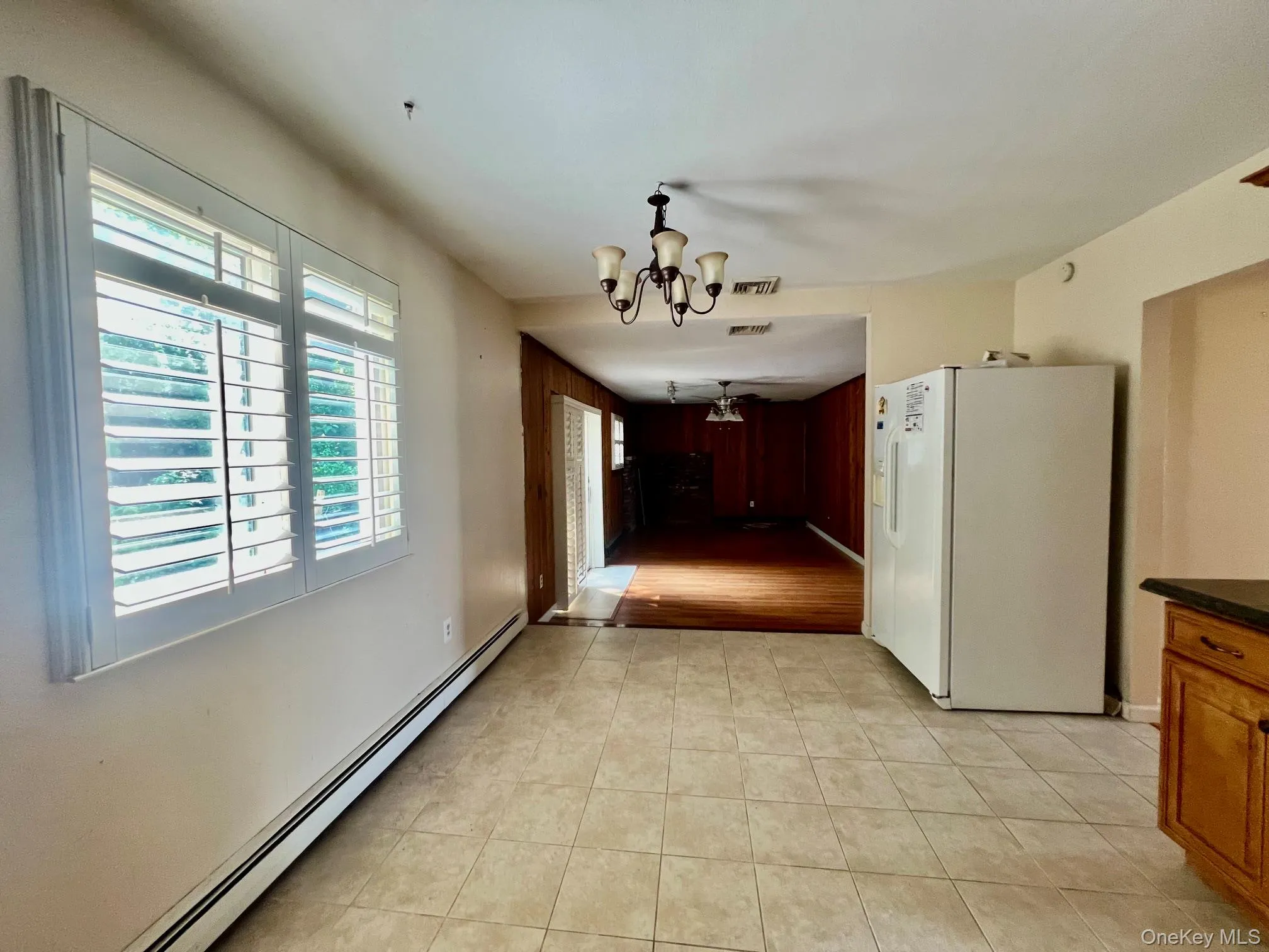 69 Bellwood Avenue, Brookhaven, NY, 3 Bedrooms Bedrooms, 5 Rooms Rooms,1 BathroomBathrooms,Residential Lease,For Rent,Bellwood,0,1038372 69 Bellwood Avenue, Brookhaven, NY, 3 Bedrooms Bedrooms, 5 Rooms Rooms,1 BathroomBathrooms,Residential Lease,For Rent,Bellwood,0,1038372