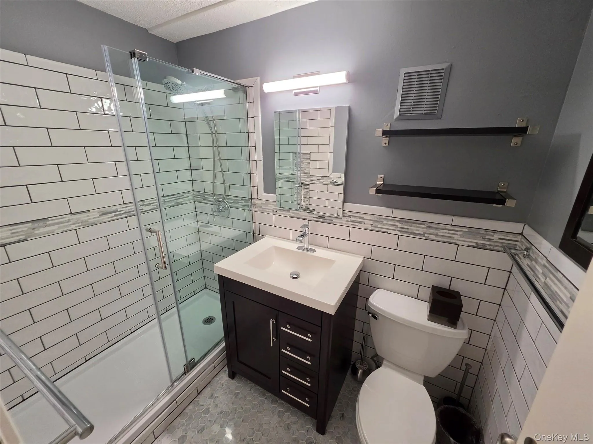 35 Park Avenue, Ramapo, NY, 1 Bedroom Bedrooms, 4 Rooms Rooms,1 BathroomBathrooms,Residential Lease,For Rent,Park,0,1038373 35 Park Avenue, Ramapo, NY, 1 Bedroom Bedrooms, 4 Rooms Rooms,1 BathroomBathrooms,Residential Lease,For Rent,Park,0,1038373