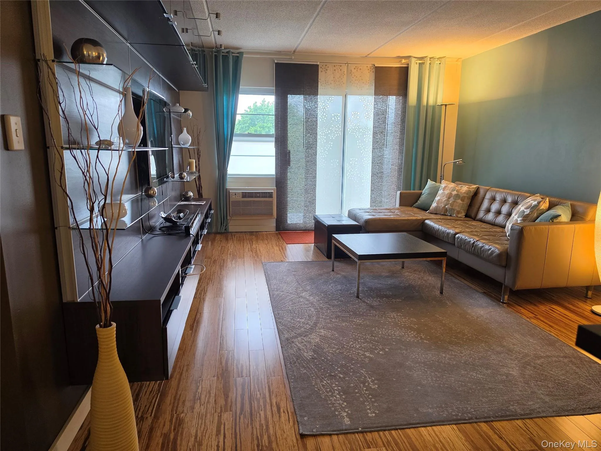 35 Park Avenue, Ramapo, NY, 1 Bedroom Bedrooms, 4 Rooms Rooms,1 BathroomBathrooms,Residential Lease,For Rent,Park,0,1038373 35 Park Avenue, Ramapo, NY, 1 Bedroom Bedrooms, 4 Rooms Rooms,1 BathroomBathrooms,Residential Lease,For Rent,Park,0,1038373