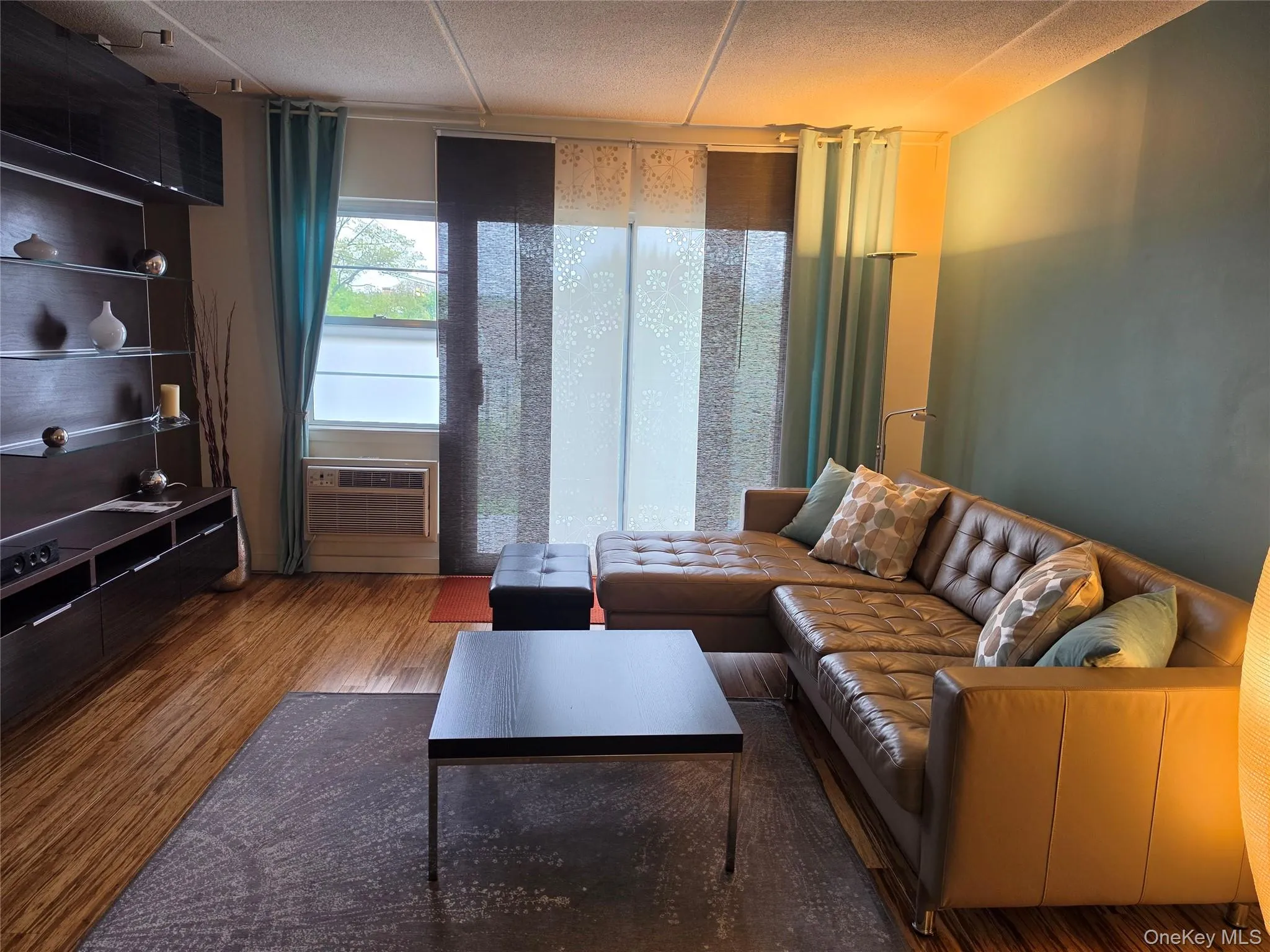35 Park Avenue, Ramapo, NY, 1 Bedroom Bedrooms, 4 Rooms Rooms,1 BathroomBathrooms,Residential Lease,For Rent,Park,0,1038373 35 Park Avenue, Ramapo, NY, 1 Bedroom Bedrooms, 4 Rooms Rooms,1 BathroomBathrooms,Residential Lease,For Rent,Park,0,1038373