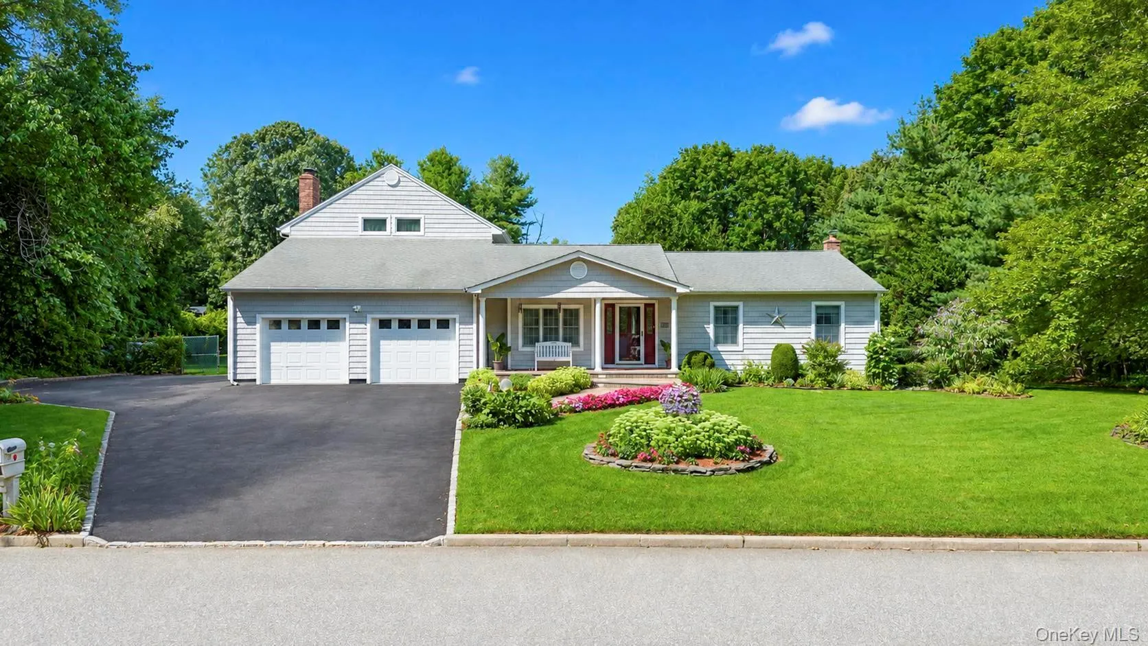 29 Niewood Drive, Brookhaven, NY, 4 Bedrooms Bedrooms, 10 Rooms Rooms,3 BathroomsBathrooms,Residential,For Rent,Niewood,0,1038374 29 Niewood Drive, Brookhaven, NY, 4 Bedrooms Bedrooms, 10 Rooms Rooms,3 BathroomsBathrooms,Residential,For Rent,Niewood,0,1038374