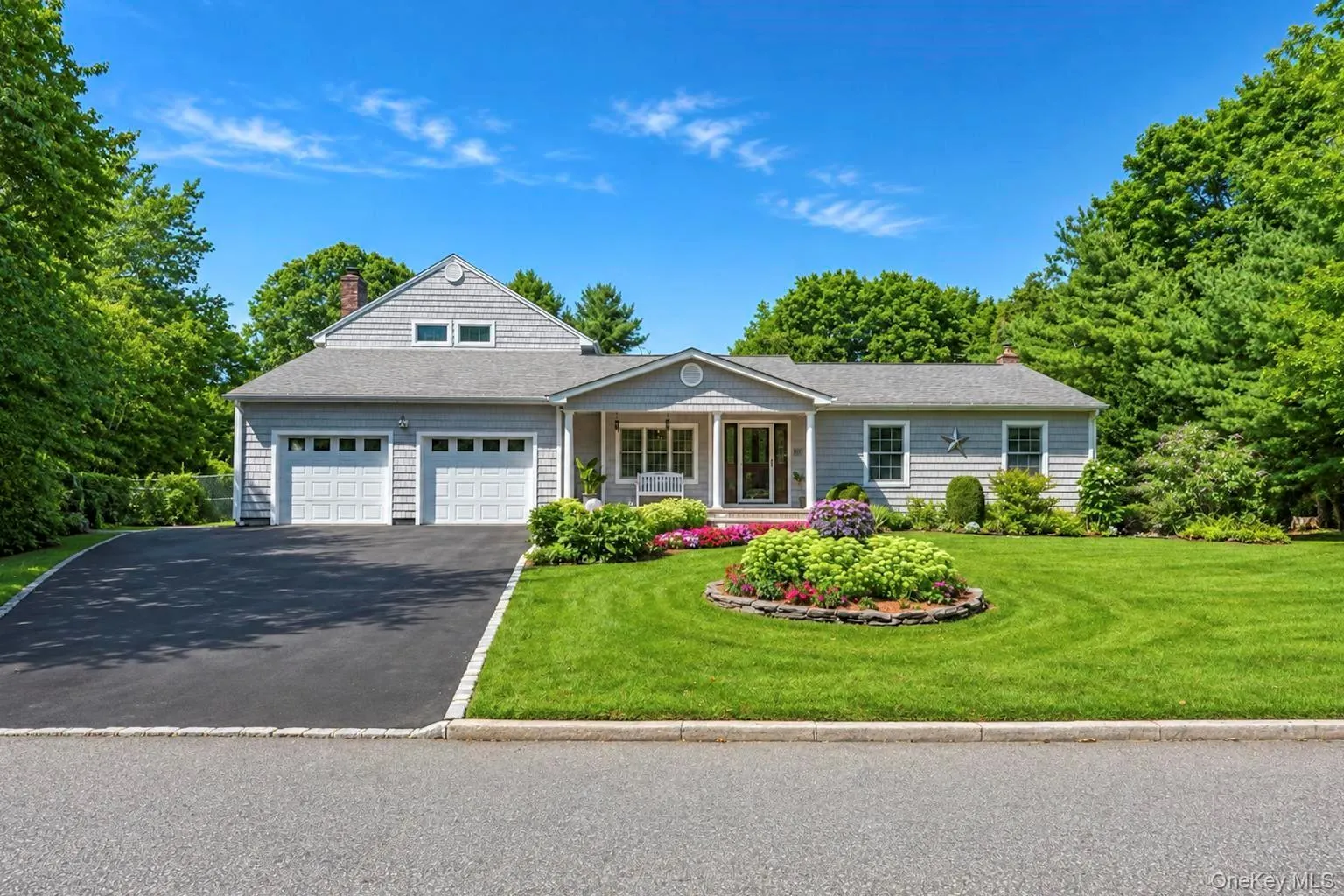 29 Niewood Drive, Brookhaven, NY, 4 Bedrooms Bedrooms, 10 Rooms Rooms,3 BathroomsBathrooms,Residential,For Rent,Niewood,0,1038374 29 Niewood Drive, Brookhaven, NY, 4 Bedrooms Bedrooms, 10 Rooms Rooms,3 BathroomsBathrooms,Residential,For Rent,Niewood,0,1038374