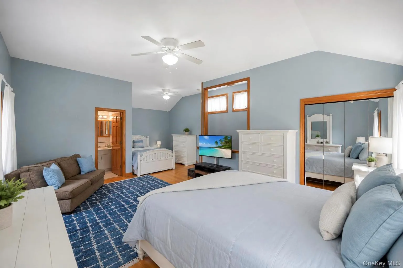 29 Niewood Drive, Brookhaven, NY, 4 Bedrooms Bedrooms, 10 Rooms Rooms,3 BathroomsBathrooms,Residential,For Rent,Niewood,0,1038374 29 Niewood Drive, Brookhaven, NY, 4 Bedrooms Bedrooms, 10 Rooms Rooms,3 BathroomsBathrooms,Residential,For Rent,Niewood,0,1038374