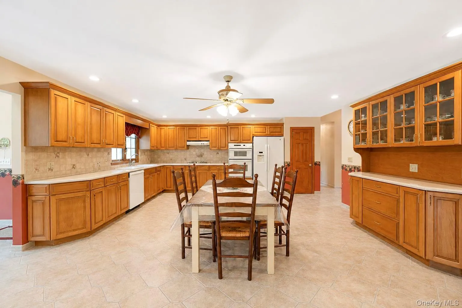 29 Niewood Drive, Brookhaven, NY, 4 Bedrooms Bedrooms, 10 Rooms Rooms,3 BathroomsBathrooms,Residential,For Rent,Niewood,0,1038374 29 Niewood Drive, Brookhaven, NY, 4 Bedrooms Bedrooms, 10 Rooms Rooms,3 BathroomsBathrooms,Residential,For Rent,Niewood,0,1038374