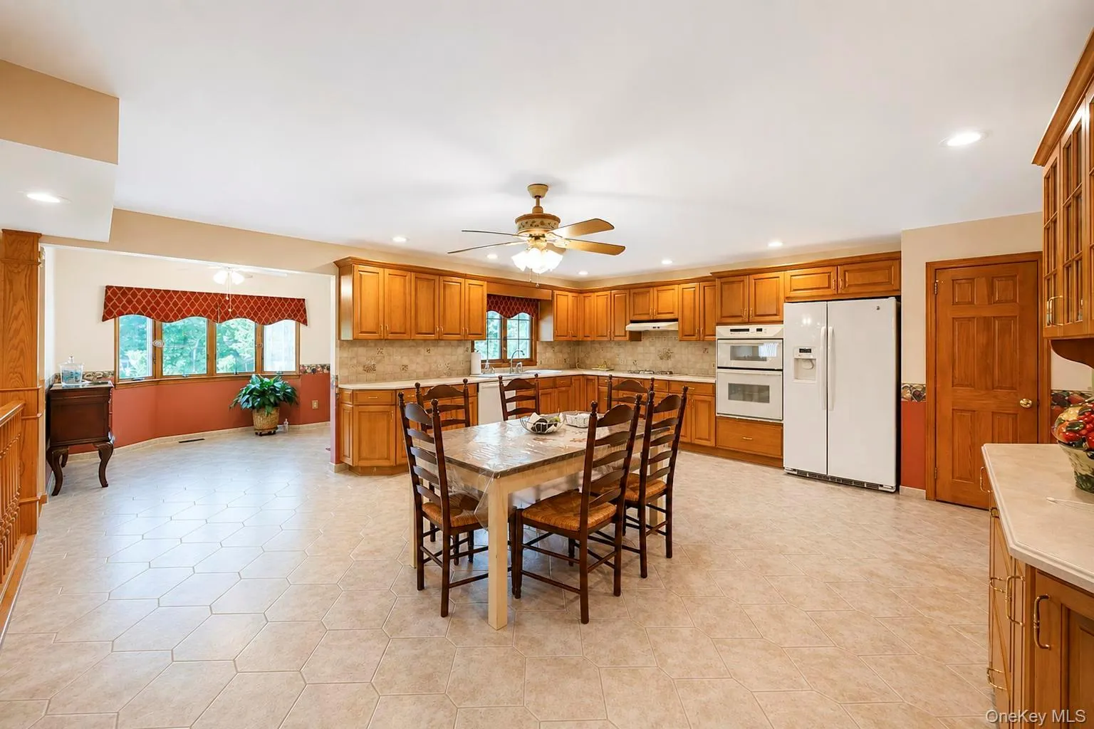 29 Niewood Drive, Brookhaven, NY, 4 Bedrooms Bedrooms, 10 Rooms Rooms,3 BathroomsBathrooms,Residential,For Rent,Niewood,0,1038374 29 Niewood Drive, Brookhaven, NY, 4 Bedrooms Bedrooms, 10 Rooms Rooms,3 BathroomsBathrooms,Residential,For Rent,Niewood,0,1038374