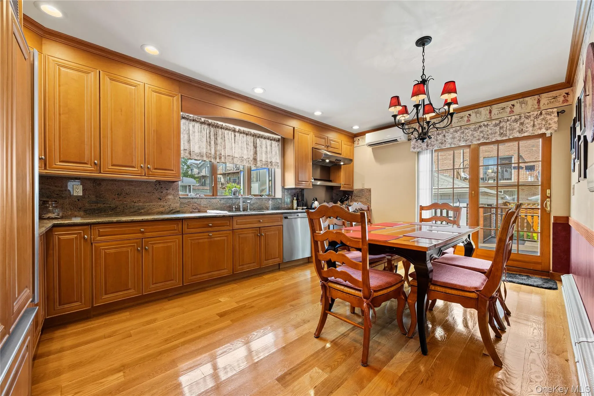 1265 Hollywood Avenue, New York, NY, 4 Bedrooms Bedrooms, 10 Rooms Rooms,2 BathroomsBathrooms,Residential,For Rent,Hollywood,0,1038375 1265 Hollywood Avenue, New York, NY, 4 Bedrooms Bedrooms, 10 Rooms Rooms,2 BathroomsBathrooms,Residential,For Rent,Hollywood,0,1038375