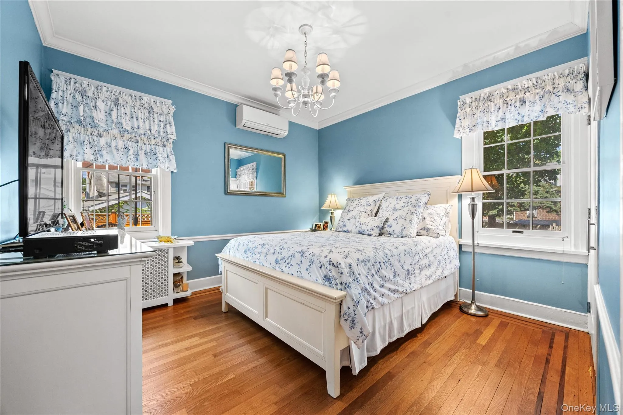 1265 Hollywood Avenue, New York, NY, 4 Bedrooms Bedrooms, 10 Rooms Rooms,2 BathroomsBathrooms,Residential,For Rent,Hollywood,0,1038375 1265 Hollywood Avenue, New York, NY, 4 Bedrooms Bedrooms, 10 Rooms Rooms,2 BathroomsBathrooms,Residential,For Rent,Hollywood,0,1038375