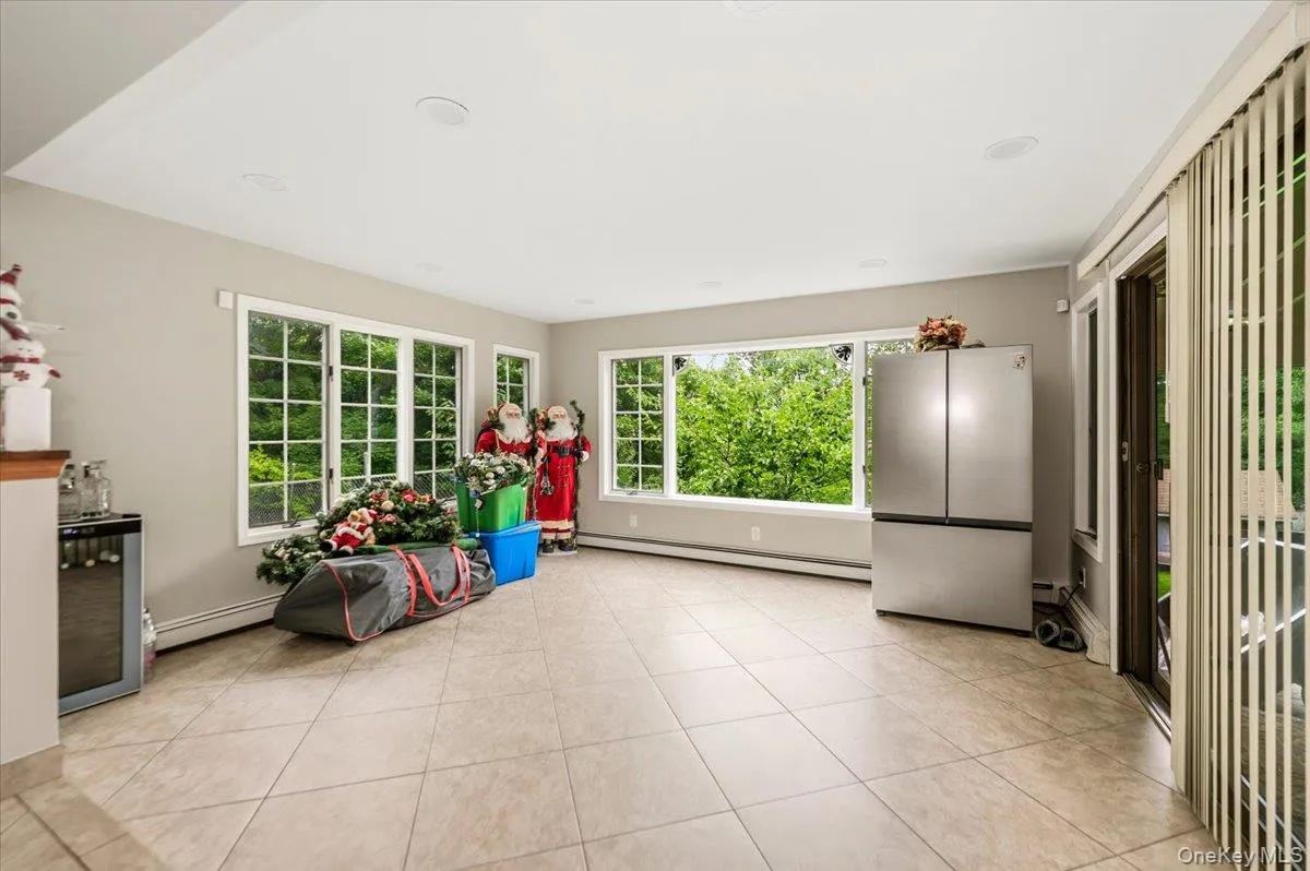 65 Plum Road, Carmel, NY, 4 Bedrooms Bedrooms, 6 Rooms Rooms,2 BathroomsBathrooms,Residential,For Rent,Plum,0,1038376 65 Plum Road, Carmel, NY, 4 Bedrooms Bedrooms, 6 Rooms Rooms,2 BathroomsBathrooms,Residential,For Rent,Plum,0,1038376