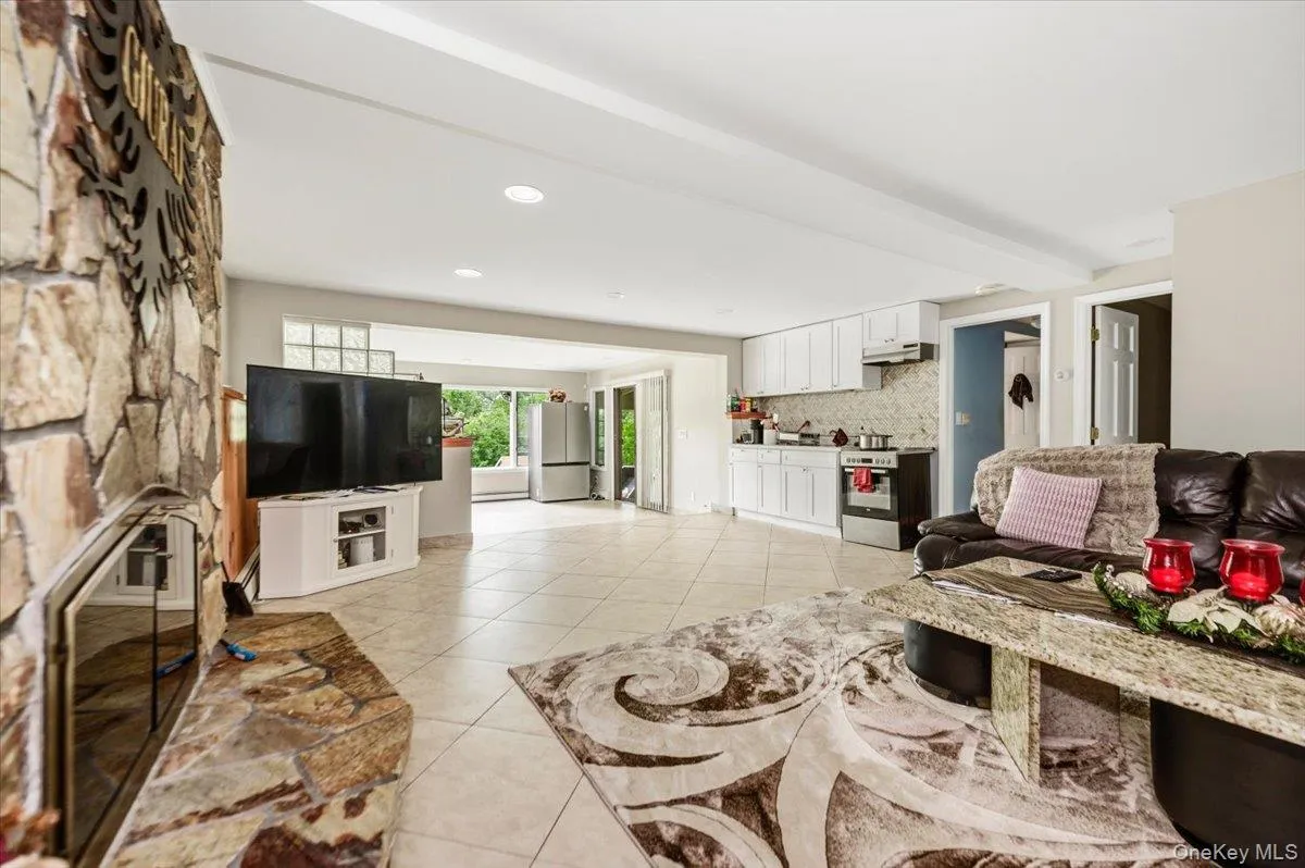 65 Plum Road, Carmel, NY, 4 Bedrooms Bedrooms, 6 Rooms Rooms,2 BathroomsBathrooms,Residential,For Rent,Plum,0,1038376 65 Plum Road, Carmel, NY, 4 Bedrooms Bedrooms, 6 Rooms Rooms,2 BathroomsBathrooms,Residential,For Rent,Plum,0,1038376