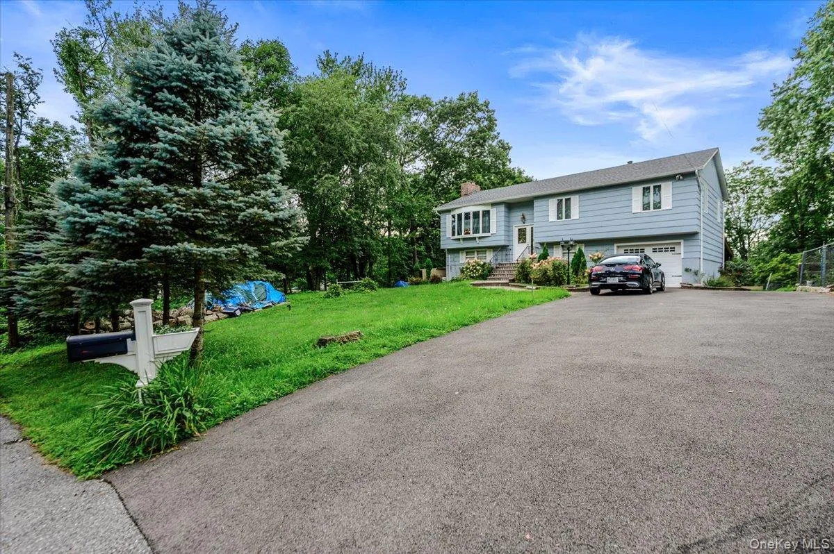 65 Plum Road, Carmel, NY, 4 Bedrooms Bedrooms, 6 Rooms Rooms,2 BathroomsBathrooms,Residential,For Rent,Plum,0,1038376 65 Plum Road, Carmel, NY, 4 Bedrooms Bedrooms, 6 Rooms Rooms,2 BathroomsBathrooms,Residential,For Rent,Plum,0,1038376