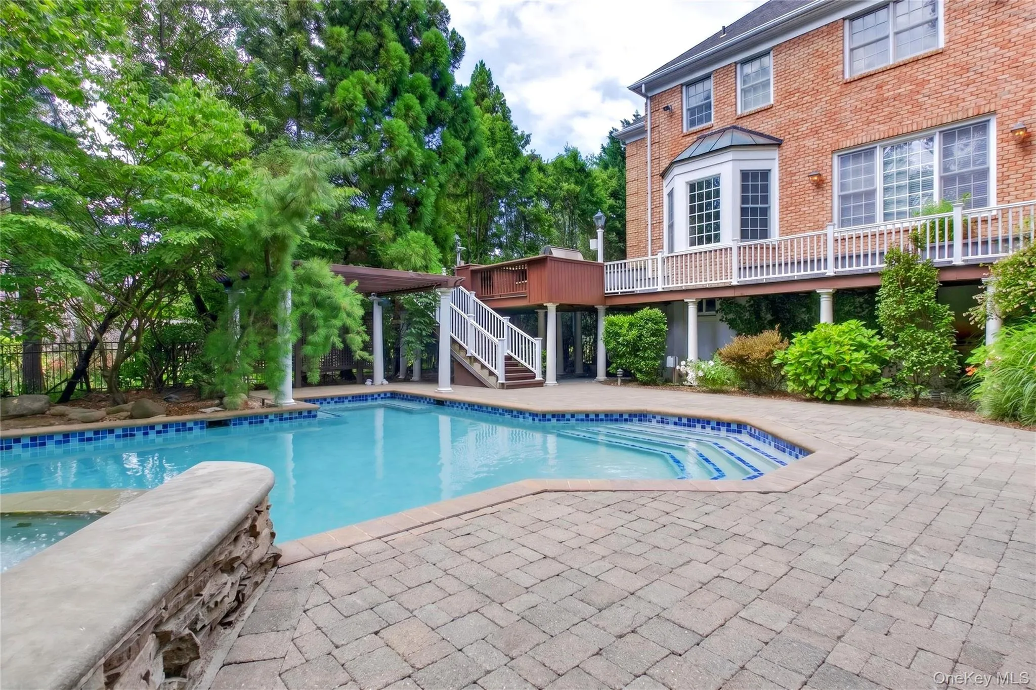 63 Charney Court, North Hempstead, NY, 4 Bedrooms Bedrooms, 10 Rooms Rooms,4 BathroomsBathrooms,Residential,For Rent,Charney,0,1038383 63 Charney Court, North Hempstead, NY, 4 Bedrooms Bedrooms, 10 Rooms Rooms,4 BathroomsBathrooms,Residential,For Rent,Charney,0,1038383