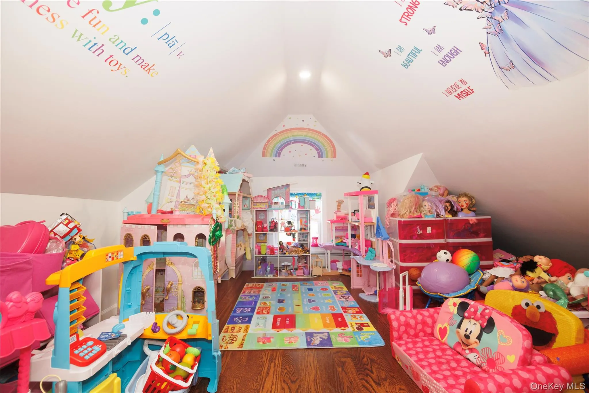 1715 Hering Avenue, New York, NY, 5 Bedrooms Bedrooms, 9 Rooms Rooms,2 BathroomsBathrooms,Residential,For Rent,Hering,0,1038386 1715 Hering Avenue, New York, NY, 5 Bedrooms Bedrooms, 9 Rooms Rooms,2 BathroomsBathrooms,Residential,For Rent,Hering,0,1038386