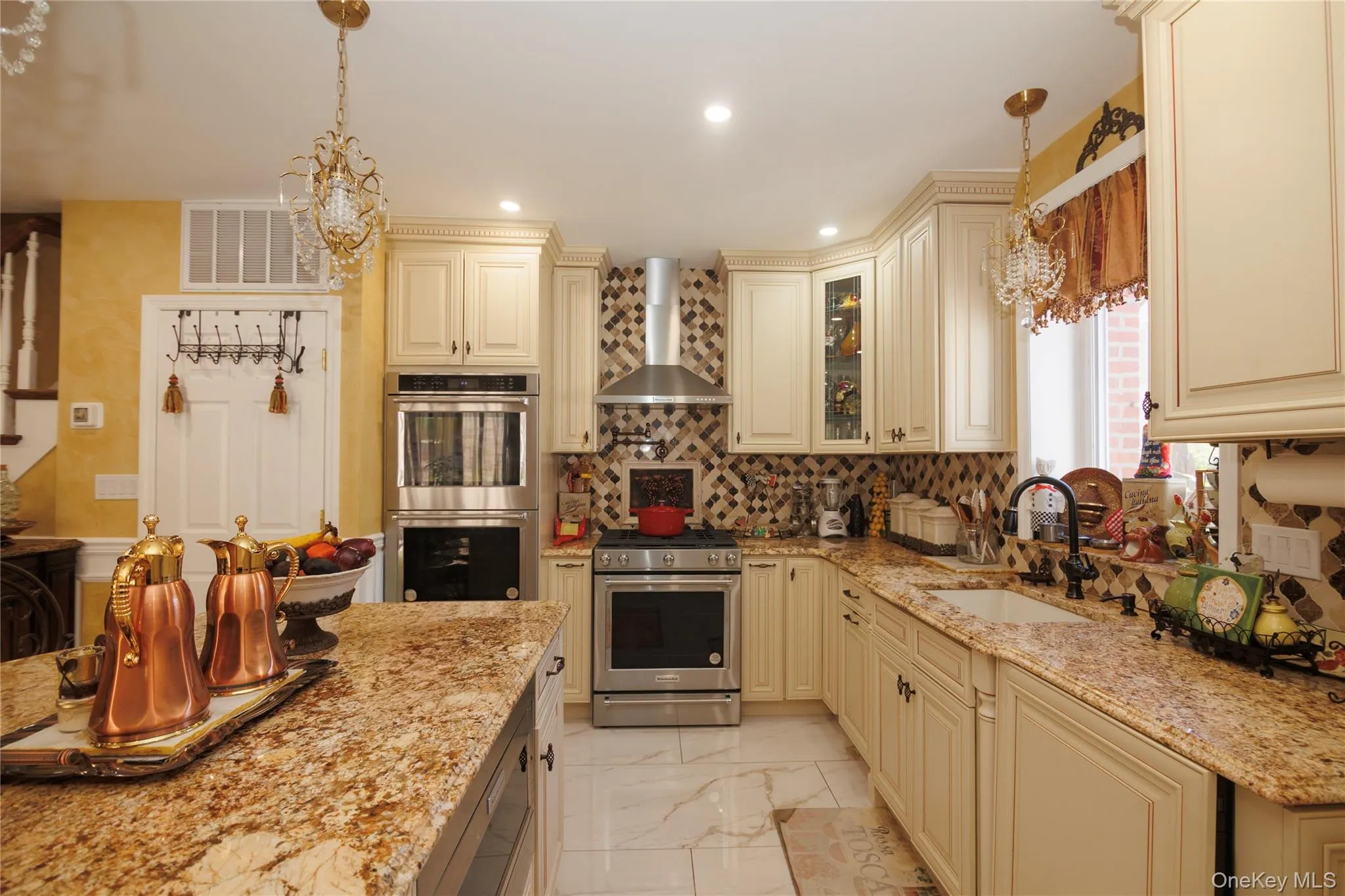 1715 Hering Avenue, New York, NY, 5 Bedrooms Bedrooms, 9 Rooms Rooms,2 BathroomsBathrooms,Residential,For Rent,Hering,0,1038386 1715 Hering Avenue, New York, NY, 5 Bedrooms Bedrooms, 9 Rooms Rooms,2 BathroomsBathrooms,Residential,For Rent,Hering,0,1038386