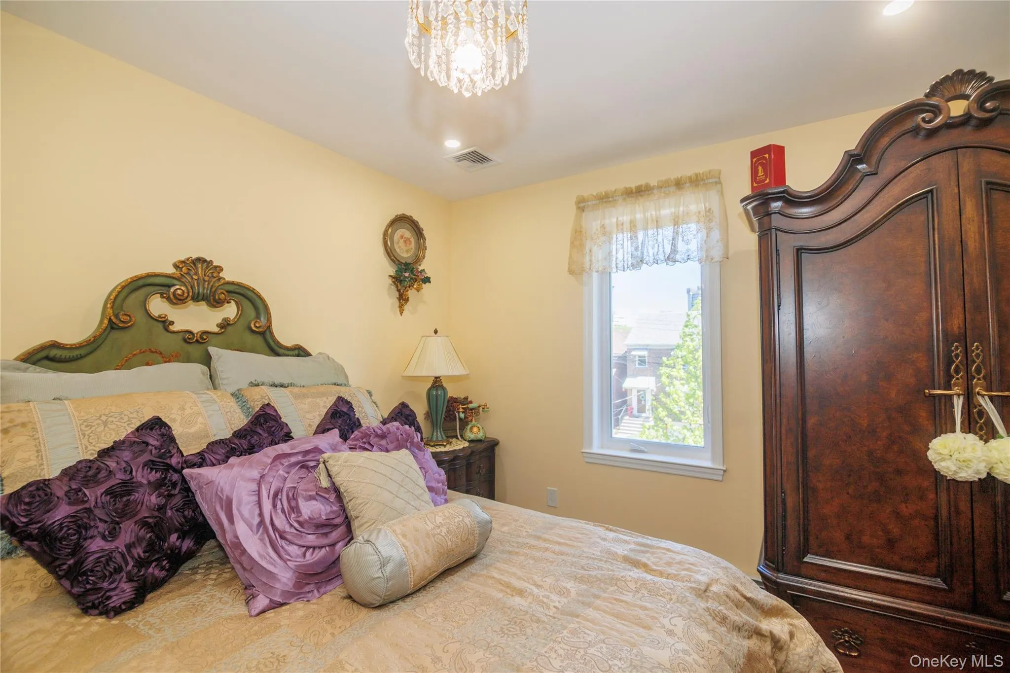 1715 Hering Avenue, New York, NY, 5 Bedrooms Bedrooms, 9 Rooms Rooms,2 BathroomsBathrooms,Residential,For Rent,Hering,0,1038386 1715 Hering Avenue, New York, NY, 5 Bedrooms Bedrooms, 9 Rooms Rooms,2 BathroomsBathrooms,Residential,For Rent,Hering,0,1038386