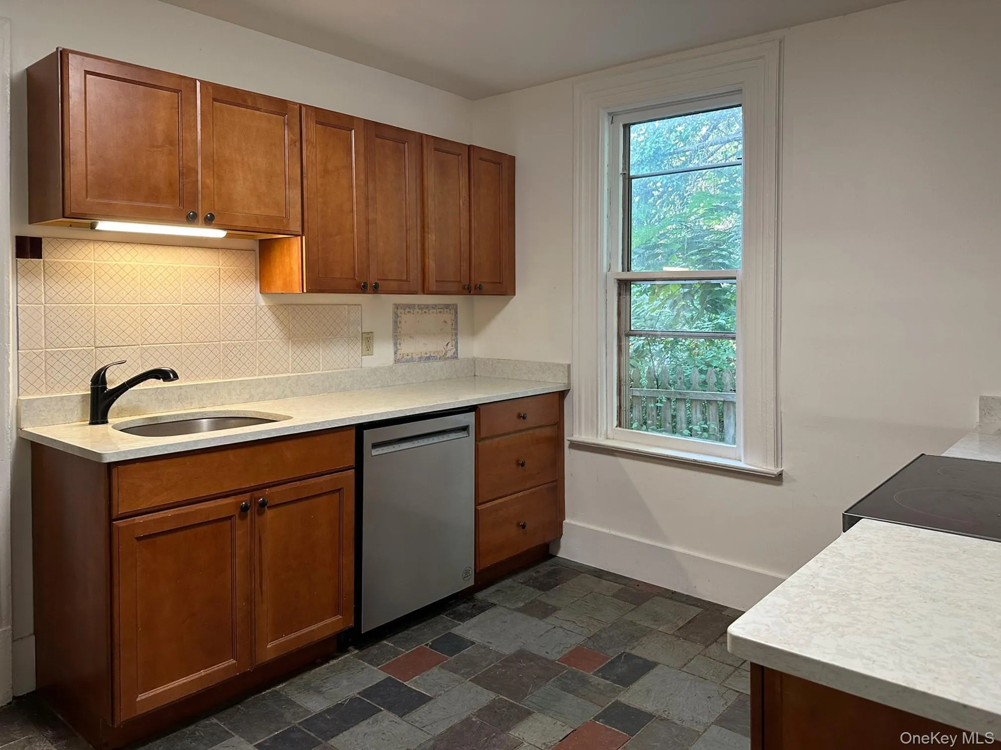 35 Prospect Street, Claverack, NY, 3 Bedrooms Bedrooms, 8 Rooms Rooms,1 BathroomBathrooms,Residential Lease,For Rent,Prospect,0,1038387 35 Prospect Street, Claverack, NY, 3 Bedrooms Bedrooms, 8 Rooms Rooms,1 BathroomBathrooms,Residential Lease,For Rent,Prospect,0,1038387