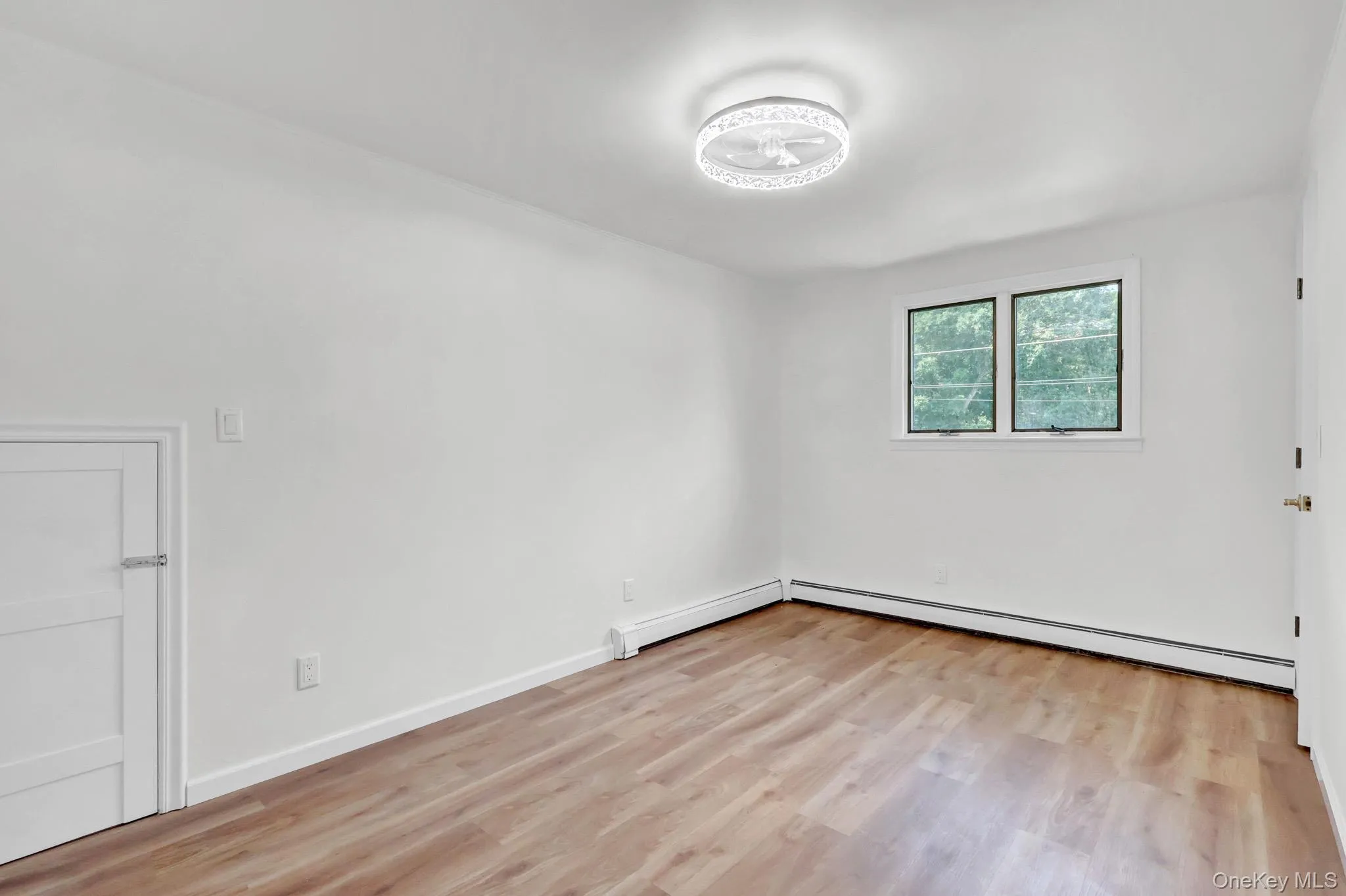 653 Meadow Road, Smithtown, NY, 4 Bedrooms Bedrooms, 10 Rooms Rooms,2 BathroomsBathrooms,Residential,For Rent,Meadow,0,1038388 653 Meadow Road, Smithtown, NY, 4 Bedrooms Bedrooms, 10 Rooms Rooms,2 BathroomsBathrooms,Residential,For Rent,Meadow,0,1038388