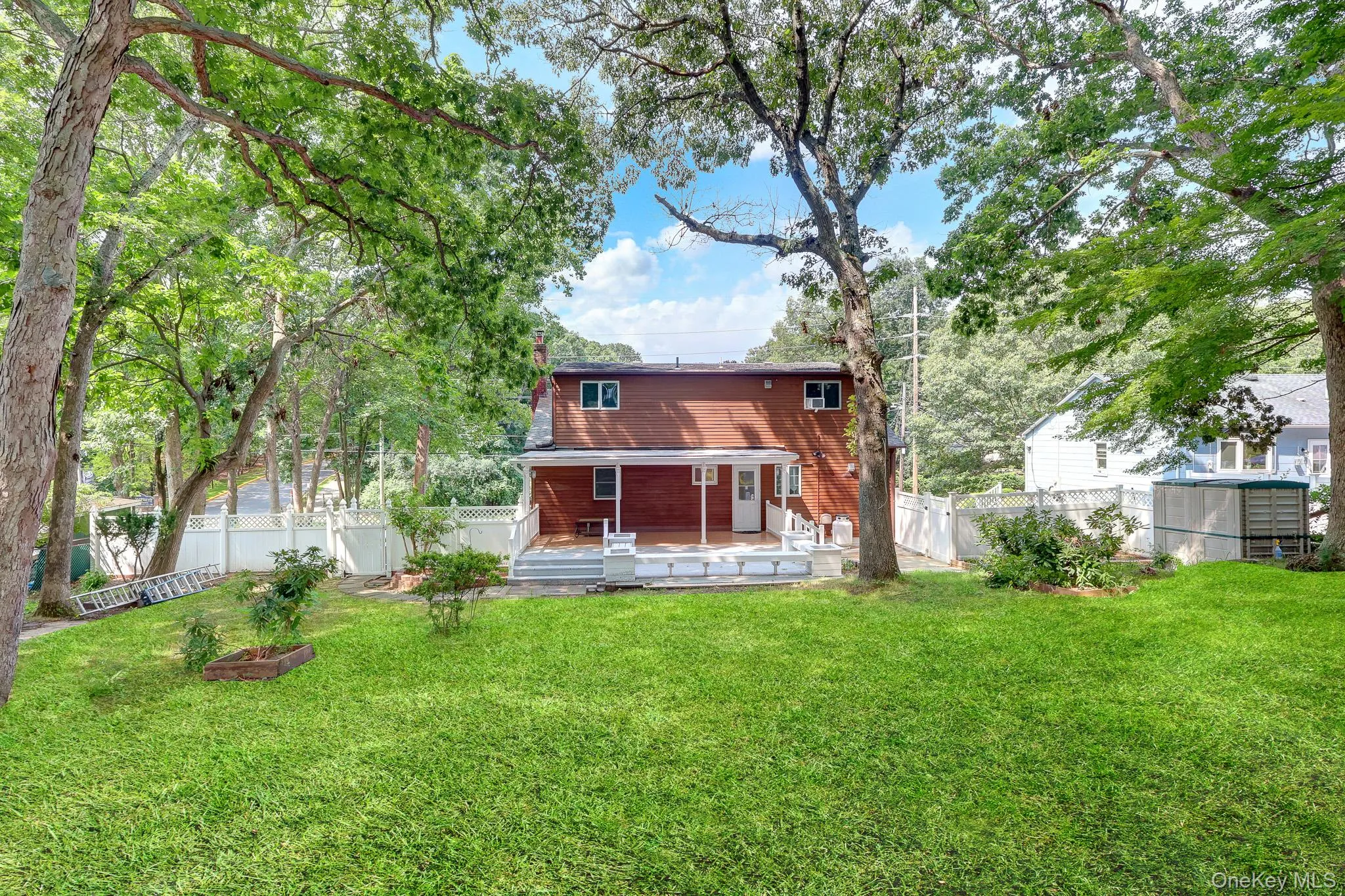 653 Meadow Road, Smithtown, NY, 4 Bedrooms Bedrooms, 10 Rooms Rooms,2 BathroomsBathrooms,Residential,For Rent,Meadow,0,1038388 653 Meadow Road, Smithtown, NY, 4 Bedrooms Bedrooms, 10 Rooms Rooms,2 BathroomsBathrooms,Residential,For Rent,Meadow,0,1038388
