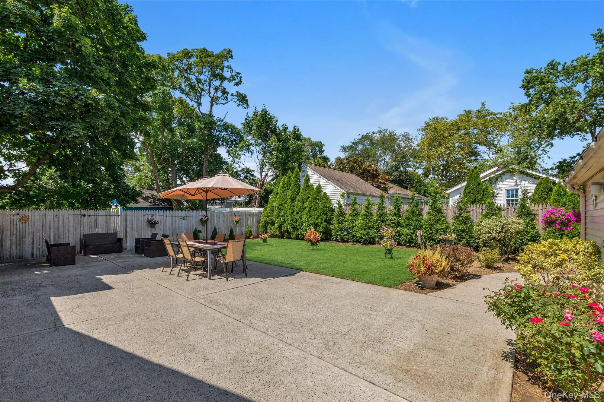 529 Grant Avenue, Hempstead, NY, 3 Bedrooms Bedrooms, 8 Rooms Rooms,1 BathroomBathrooms,Residential,For Rent,Grant,0,1038394 529 Grant Avenue, Hempstead, NY, 3 Bedrooms Bedrooms, 8 Rooms Rooms,1 BathroomBathrooms,Residential,For Rent,Grant,0,1038394