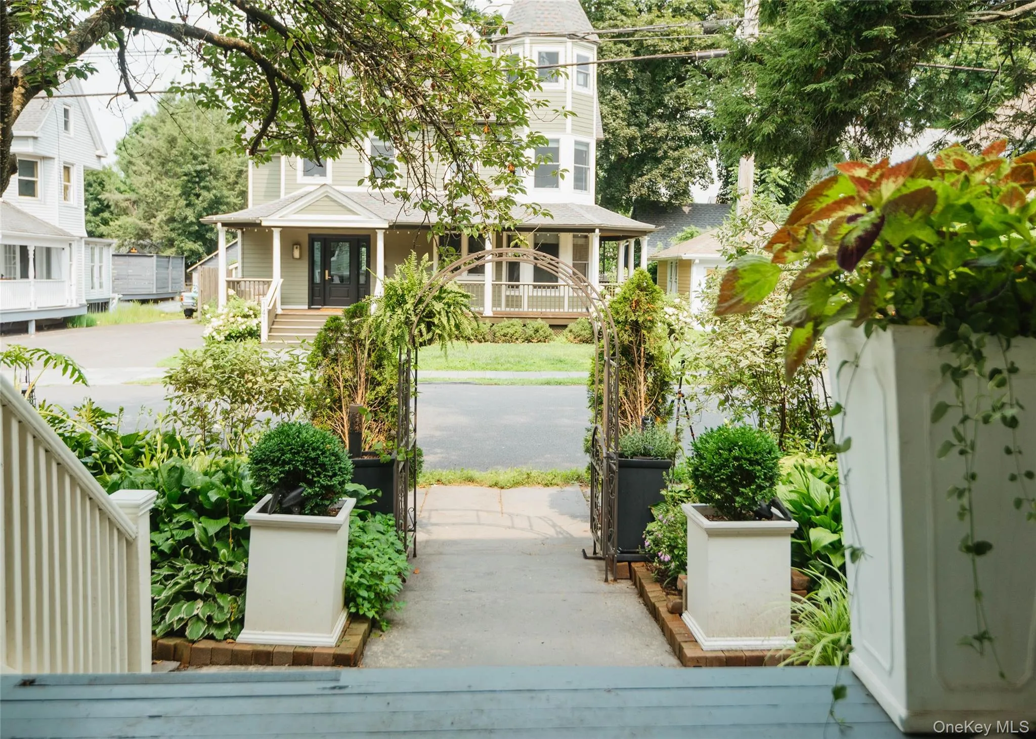 140 Main Street, Kingston, NY, 4 Bedrooms Bedrooms, 8 Rooms Rooms,2 BathroomsBathrooms,Residential,For Rent,Main,0,1038398 140 Main Street, Kingston, NY, 4 Bedrooms Bedrooms, 8 Rooms Rooms,2 BathroomsBathrooms,Residential,For Rent,Main,0,1038398