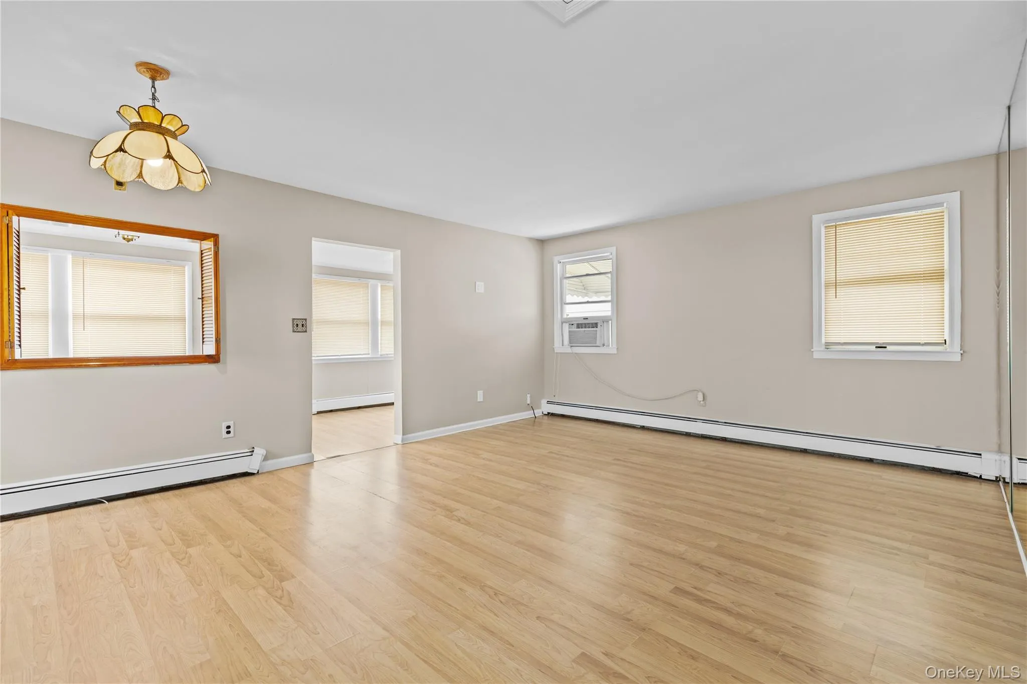 43 Virginia Avenue, Long Beach, NY, 2 Bedrooms Bedrooms, 6 Rooms Rooms,1 BathroomBathrooms,Residential Lease,For Rent,Virginia,0,1038401 43 Virginia Avenue, Long Beach, NY, 2 Bedrooms Bedrooms, 6 Rooms Rooms,1 BathroomBathrooms,Residential Lease,For Rent,Virginia,0,1038401