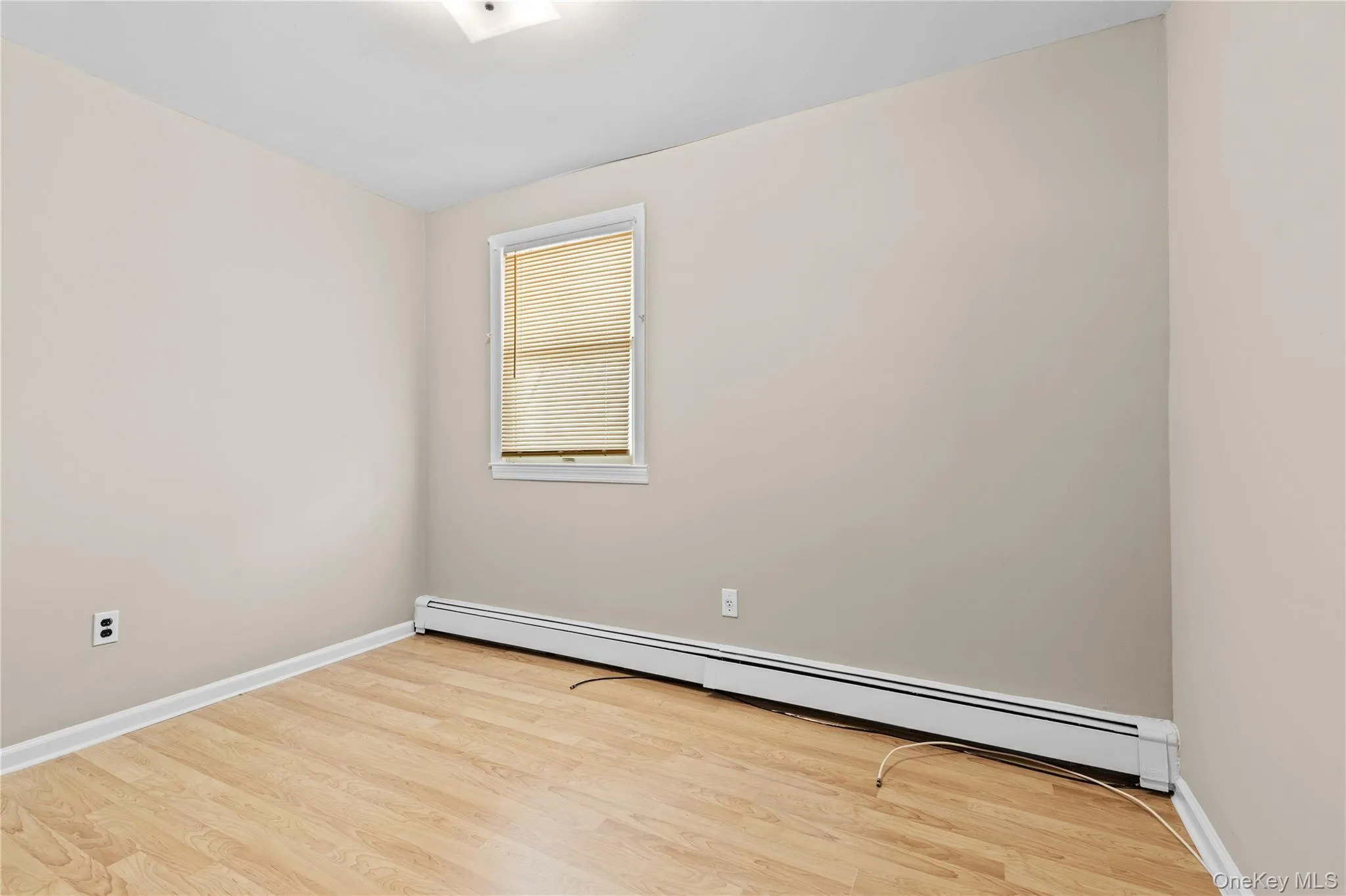 43 Virginia Avenue, Long Beach, NY, 2 Bedrooms Bedrooms, 6 Rooms Rooms,1 BathroomBathrooms,Residential Lease,For Rent,Virginia,0,1038401 43 Virginia Avenue, Long Beach, NY, 2 Bedrooms Bedrooms, 6 Rooms Rooms,1 BathroomBathrooms,Residential Lease,For Rent,Virginia,0,1038401