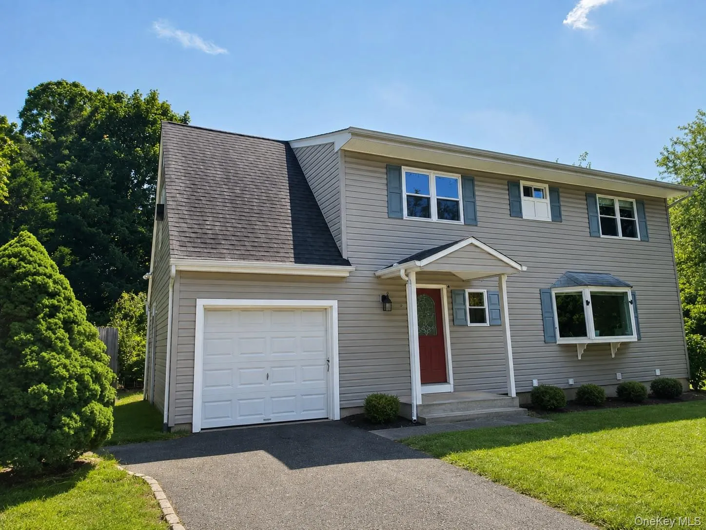 6 Chalden Court, Huntington, NY, 5 Bedrooms Bedrooms, 11 Rooms Rooms,2 BathroomsBathrooms,Residential,For Rent,Chalden,0,1038402 6 Chalden Court, Huntington, NY, 5 Bedrooms Bedrooms, 11 Rooms Rooms,2 BathroomsBathrooms,Residential,For Rent,Chalden,0,1038402