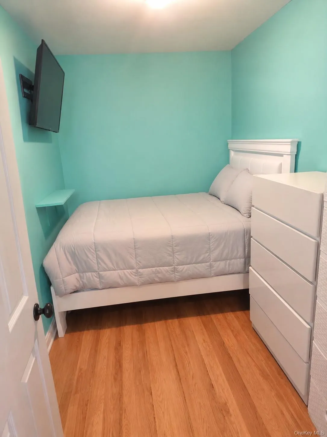 6 Chalden Court, Huntington, NY, 5 Bedrooms Bedrooms, 11 Rooms Rooms,2 BathroomsBathrooms,Residential,For Rent,Chalden,0,1038402 6 Chalden Court, Huntington, NY, 5 Bedrooms Bedrooms, 11 Rooms Rooms,2 BathroomsBathrooms,Residential,For Rent,Chalden,0,1038402