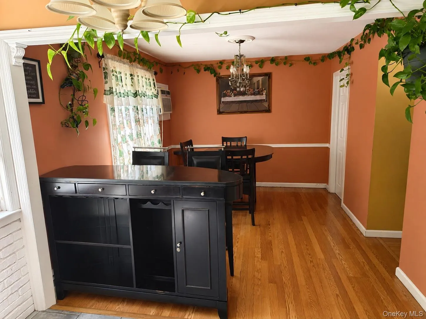 6 Chalden Court, Huntington, NY, 5 Bedrooms Bedrooms, 11 Rooms Rooms,2 BathroomsBathrooms,Residential,For Rent,Chalden,0,1038402 6 Chalden Court, Huntington, NY, 5 Bedrooms Bedrooms, 11 Rooms Rooms,2 BathroomsBathrooms,Residential,For Rent,Chalden,0,1038402