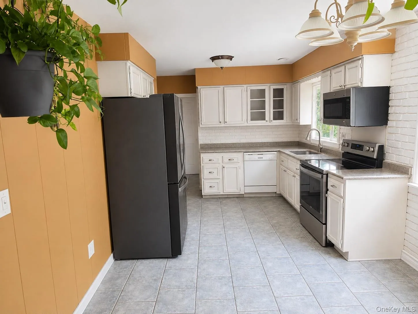 6 Chalden Court, Huntington, NY, 5 Bedrooms Bedrooms, 11 Rooms Rooms,2 BathroomsBathrooms,Residential,For Rent,Chalden,0,1038402 6 Chalden Court, Huntington, NY, 5 Bedrooms Bedrooms, 11 Rooms Rooms,2 BathroomsBathrooms,Residential,For Rent,Chalden,0,1038402